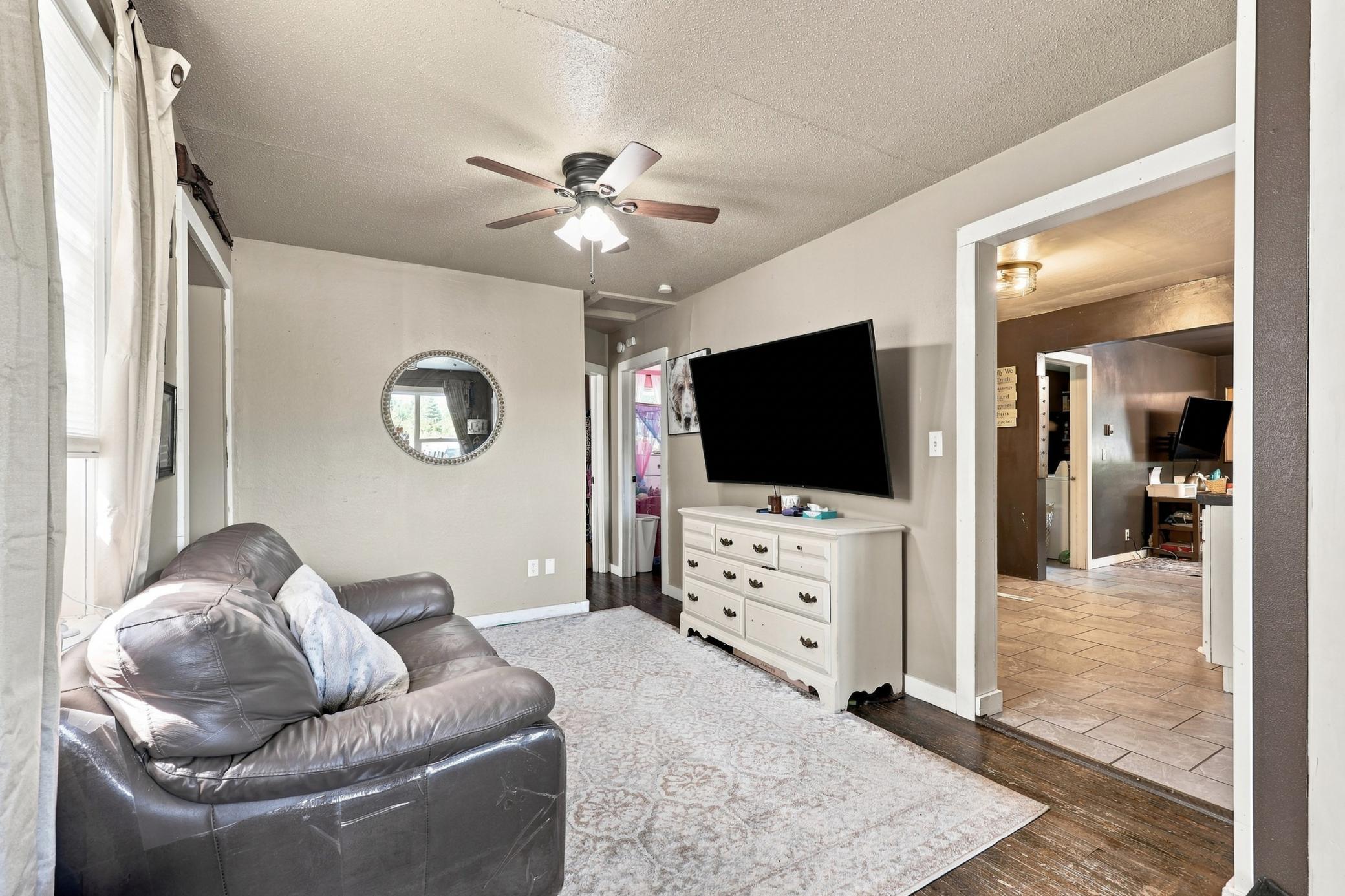 1965 single family home for sale at 45881 County Highway 21 in Barnesville, MN — 3 bed, 1 bath (photo 9 of 24)