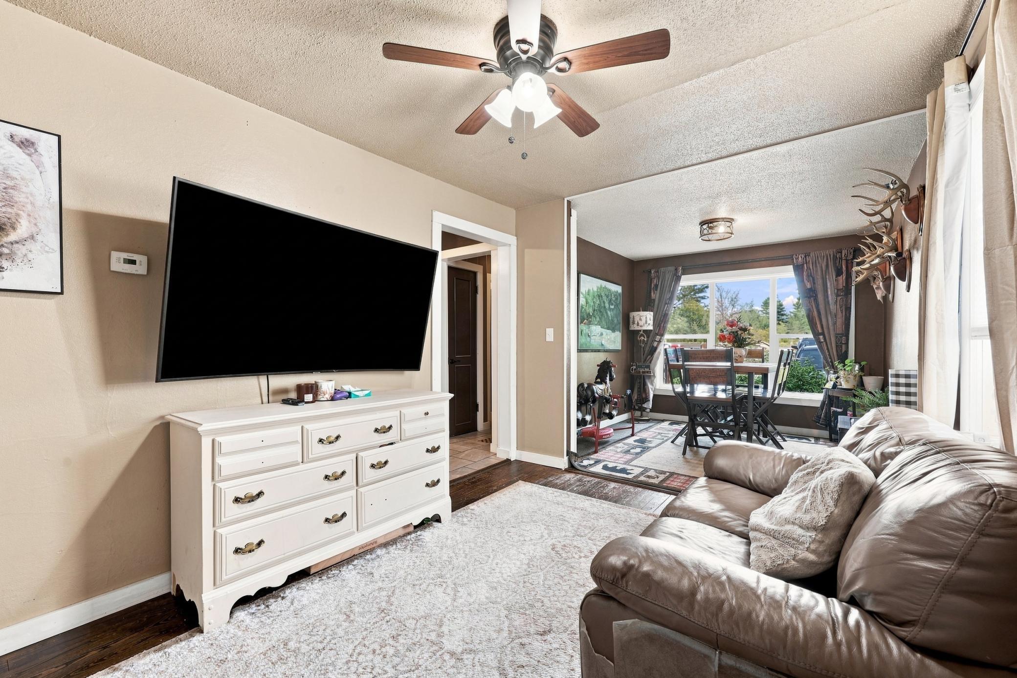 1965 single family home for sale at 45881 County Highway 21 in Barnesville, MN — 3 bed, 1 bath (photo 10 of 24)
