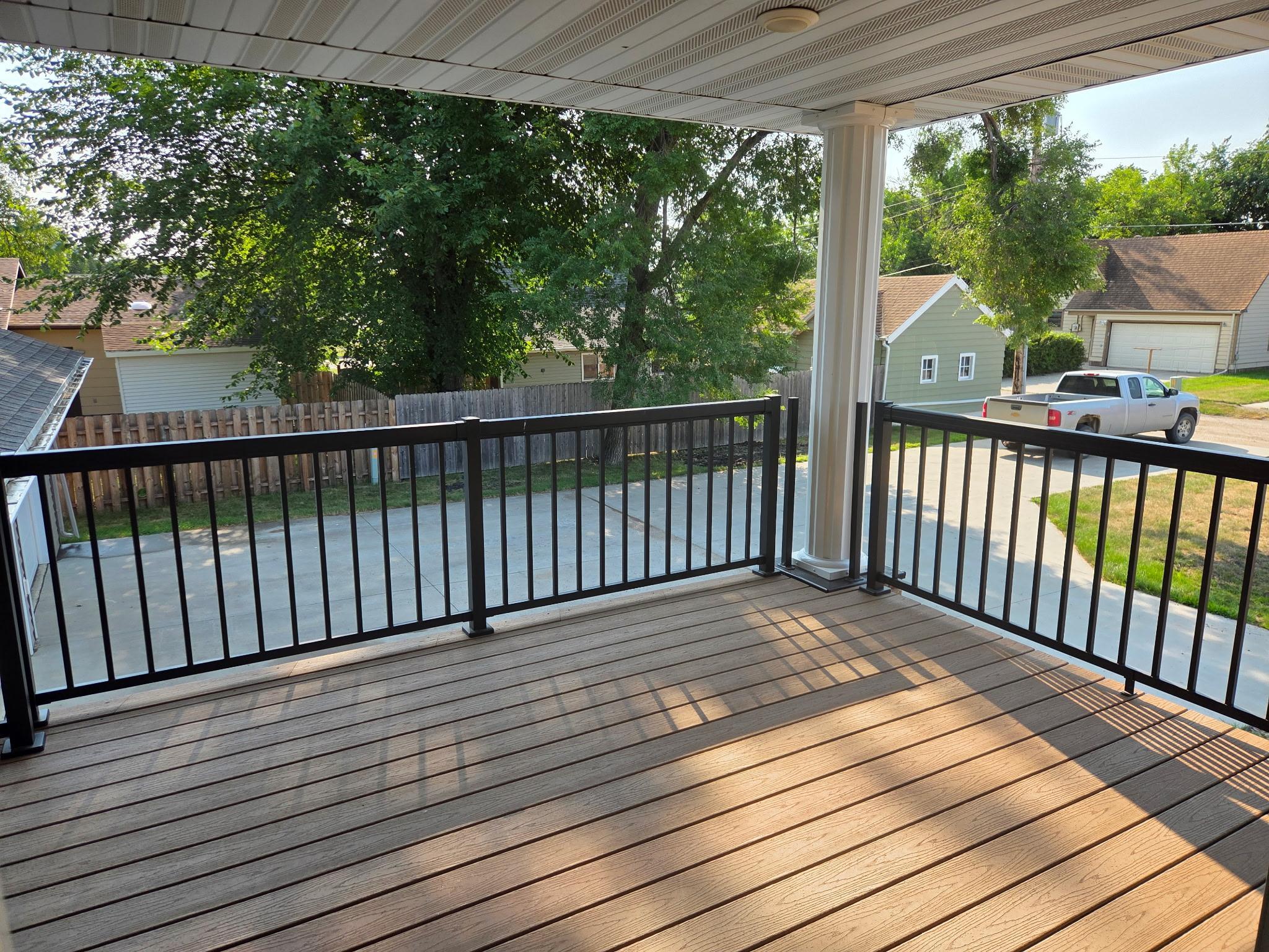 2010 single family home for sale at 311 4th Avenue N in Wahpeton, ND — 2 bed, 2 bath (photo 18 of 25)