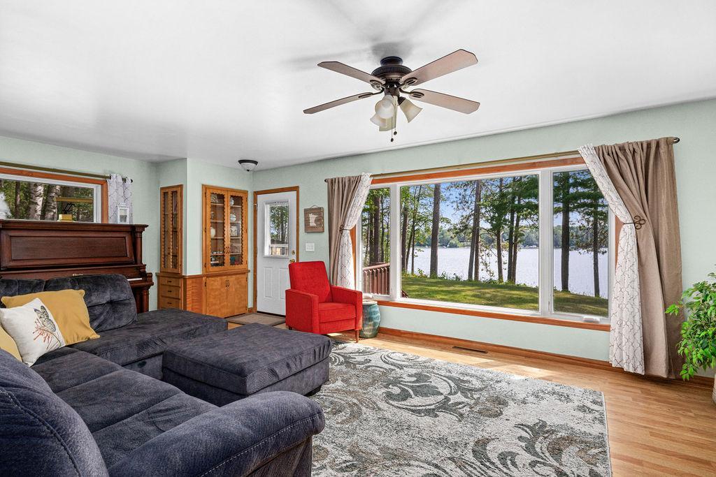 1955 single family home for sale at 29969 Sunny Beach Road in Grand Rapids, MN — 4 bed, 2 bath (photo 17 of 58)