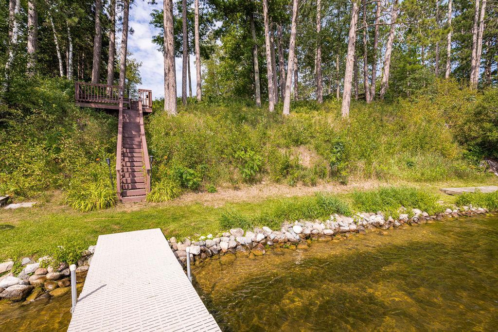 1955 single family home for sale at 29969 Sunny Beach Road in Grand Rapids, MN — 4 bed, 2 bath (photo 4 of 58)