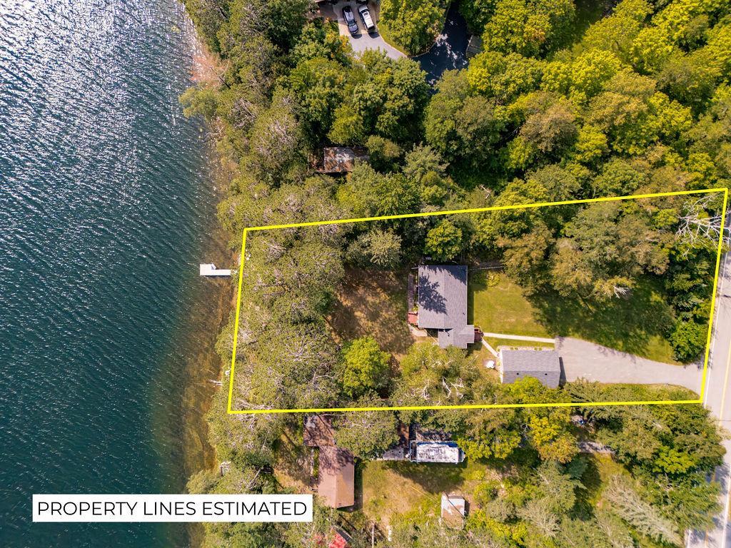 1955 single family home for sale at 29969 Sunny Beach Road in Grand Rapids, MN — 4 bed, 2 bath (photo 5 of 58)