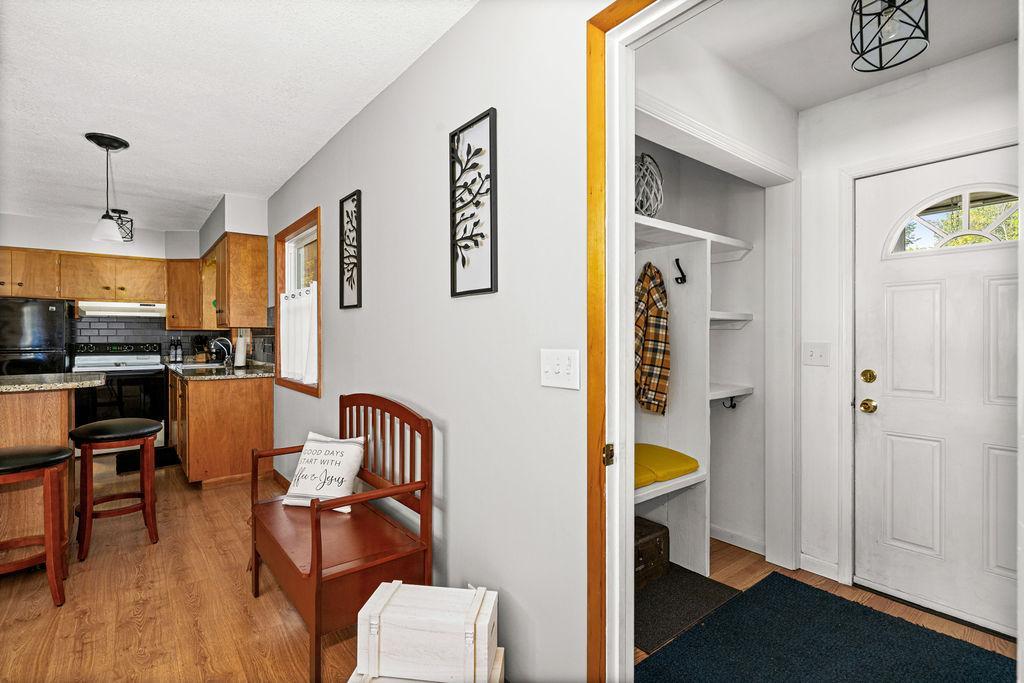 1955 single family home for sale at 29969 Sunny Beach Road in Grand Rapids, MN — 4 bed, 2 bath (photo 8 of 58)