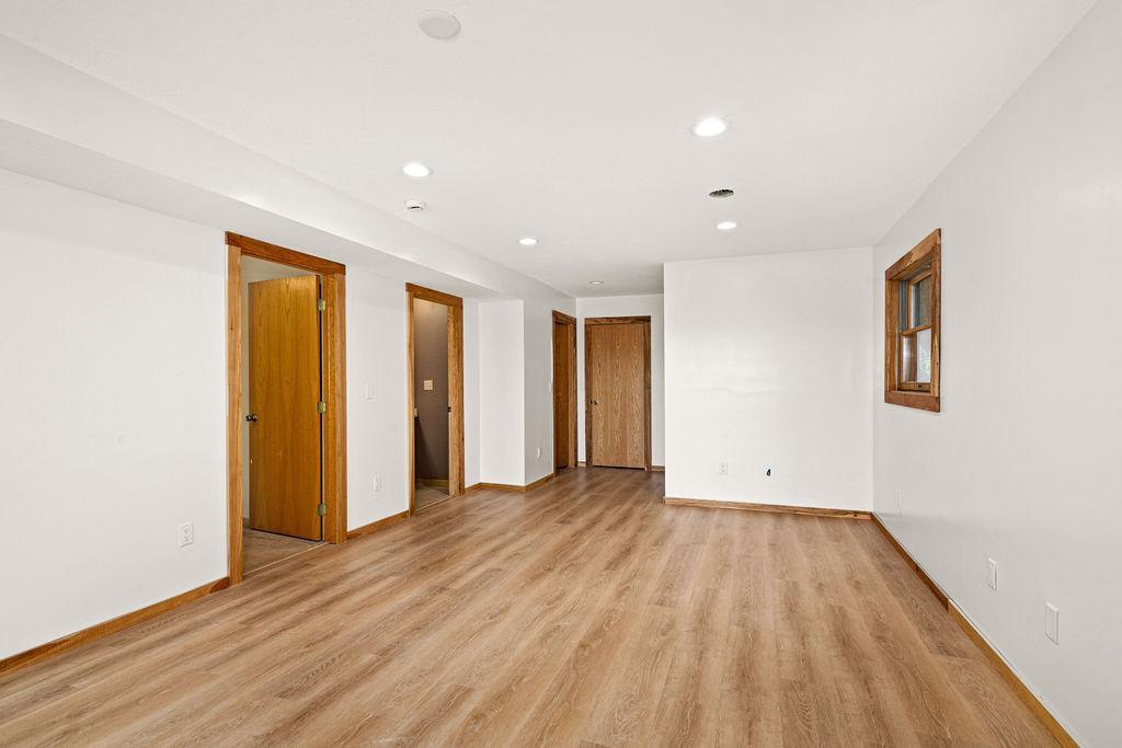 2004 single family home for sale at 1515 Isleview Road in Grand Rapids, MN — 3 bed, 3 bath (photo 24 of 55)