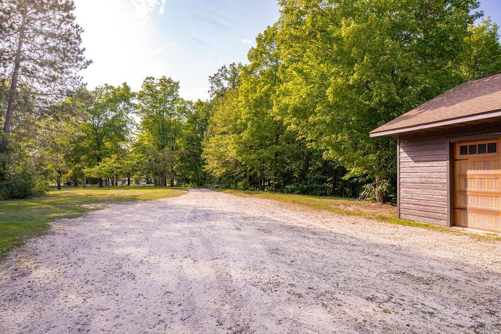 2004 single family home for sale at 1515 Isleview Road in Grand Rapids, MN — 3 bed, 3 bath (photo 32 of 55)