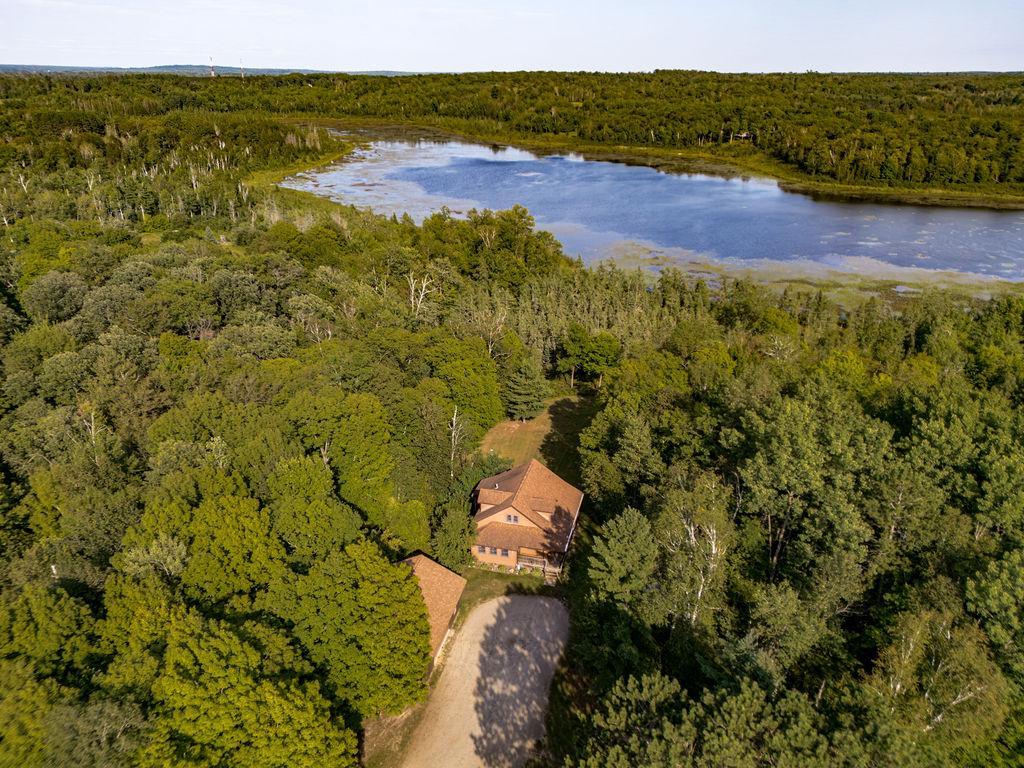 2004 single family home for sale at 1515 Isleview Road in Grand Rapids, MN — 3 bed, 3 bath (photo 5 of 55)