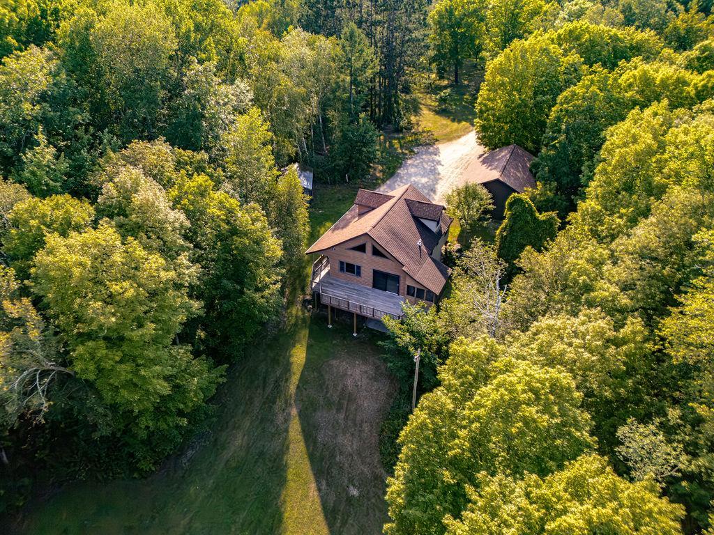 2004 single family home for sale at 1515 Isleview Road in Grand Rapids, MN — 3 bed, 3 bath (photo 52 of 55)