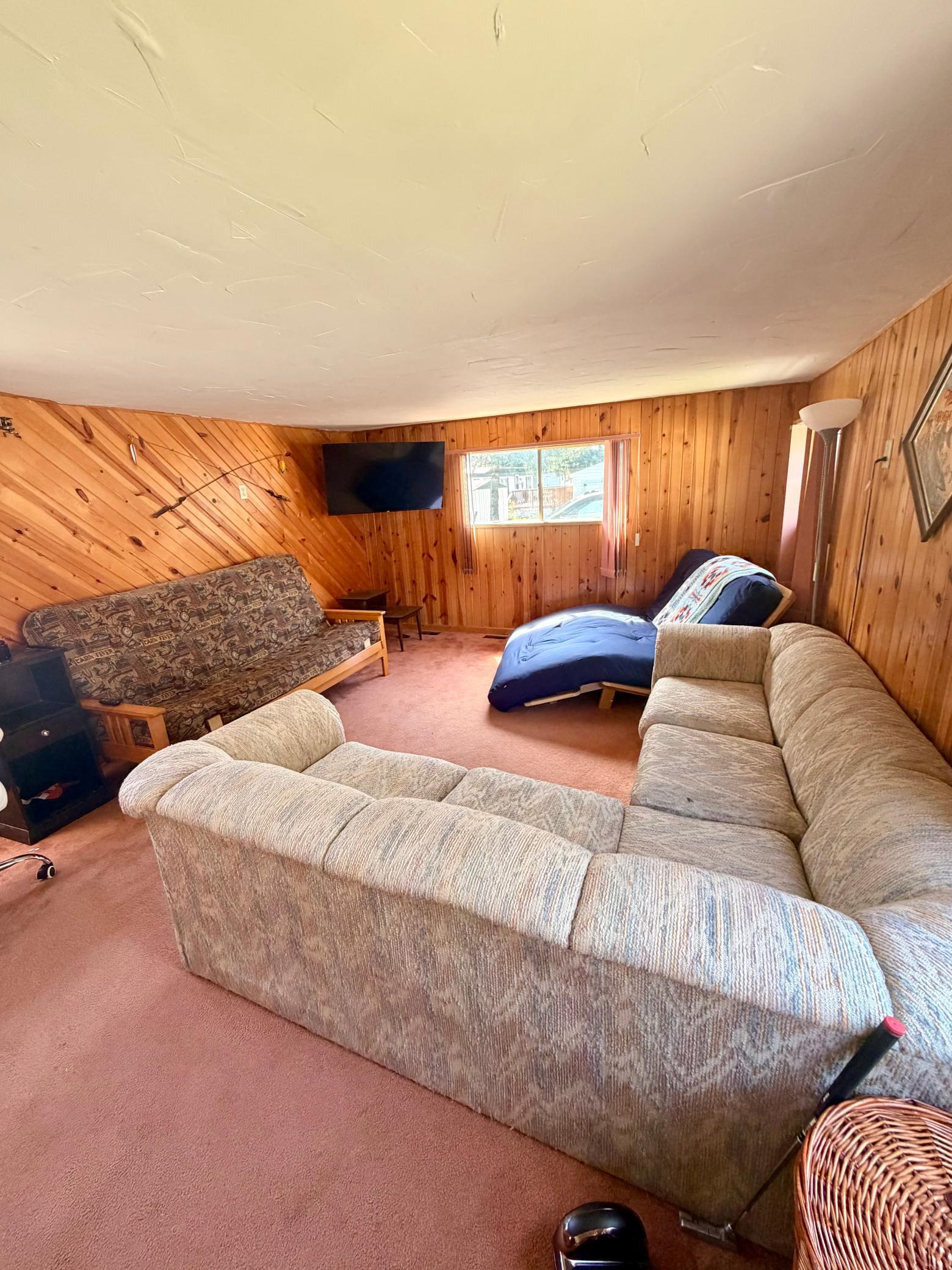 1970 single family home for sale at Lot 29 Warroad Estates in Warroad, MN — 2 bed, 1 bath (photo 13 of 24)