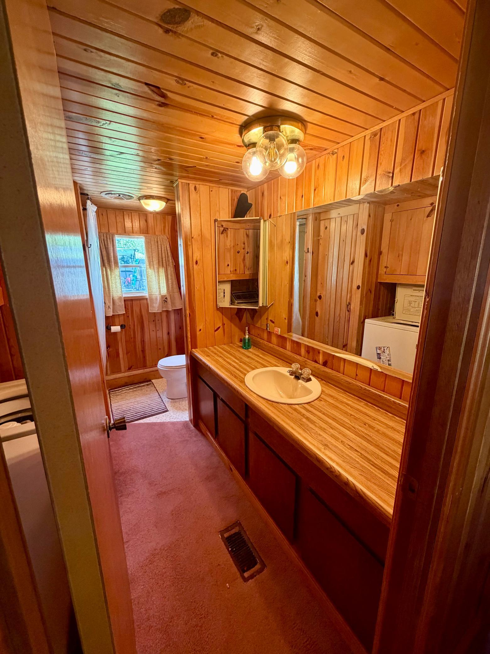 1970 single family home for sale at Lot 29 Warroad Estates in Warroad, MN — 2 bed, 1 bath (photo 18 of 24)