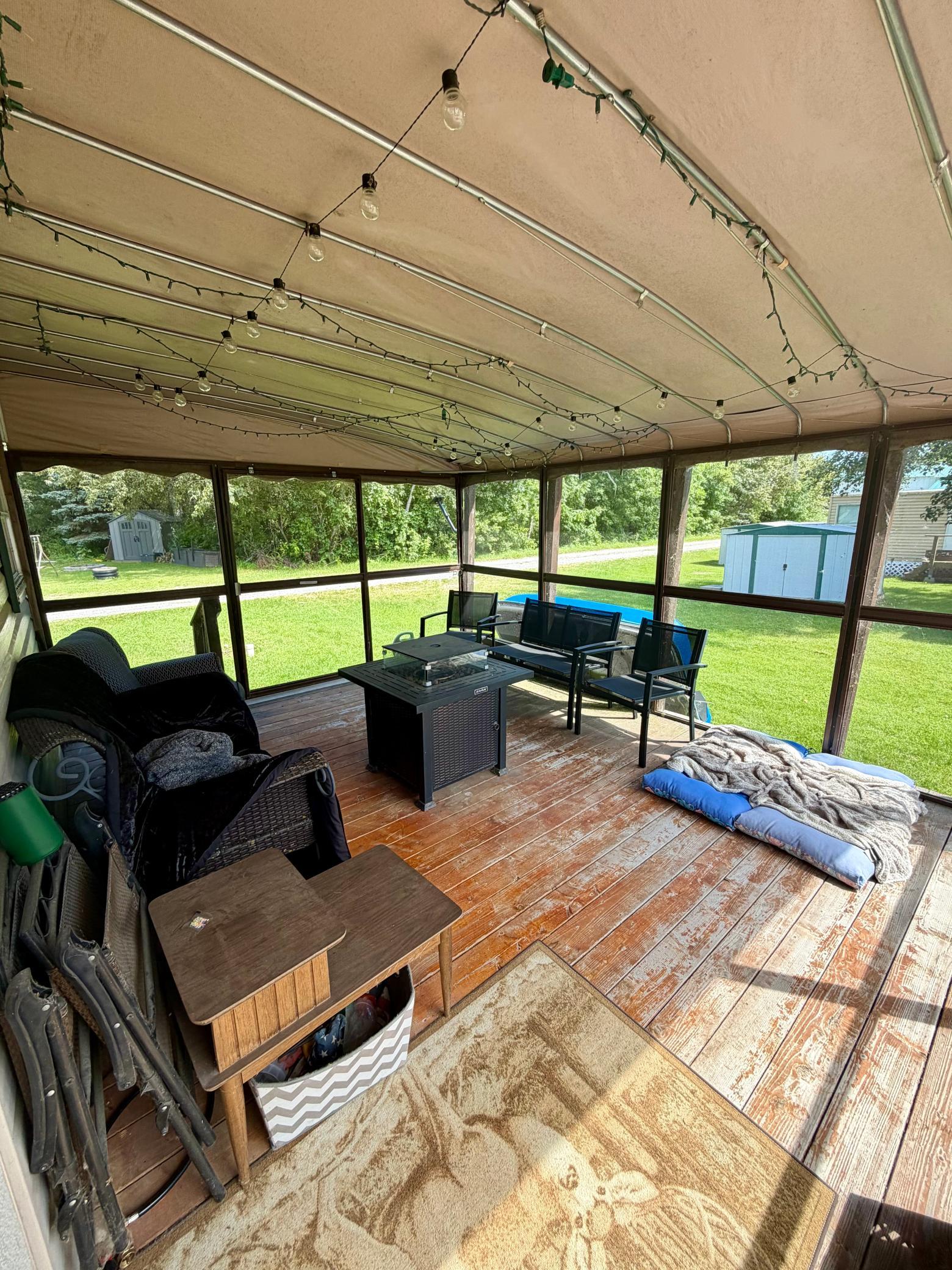 1970 single family home for sale at Lot 29 Warroad Estates in Warroad, MN — 2 bed, 1 bath (photo 5 of 24)