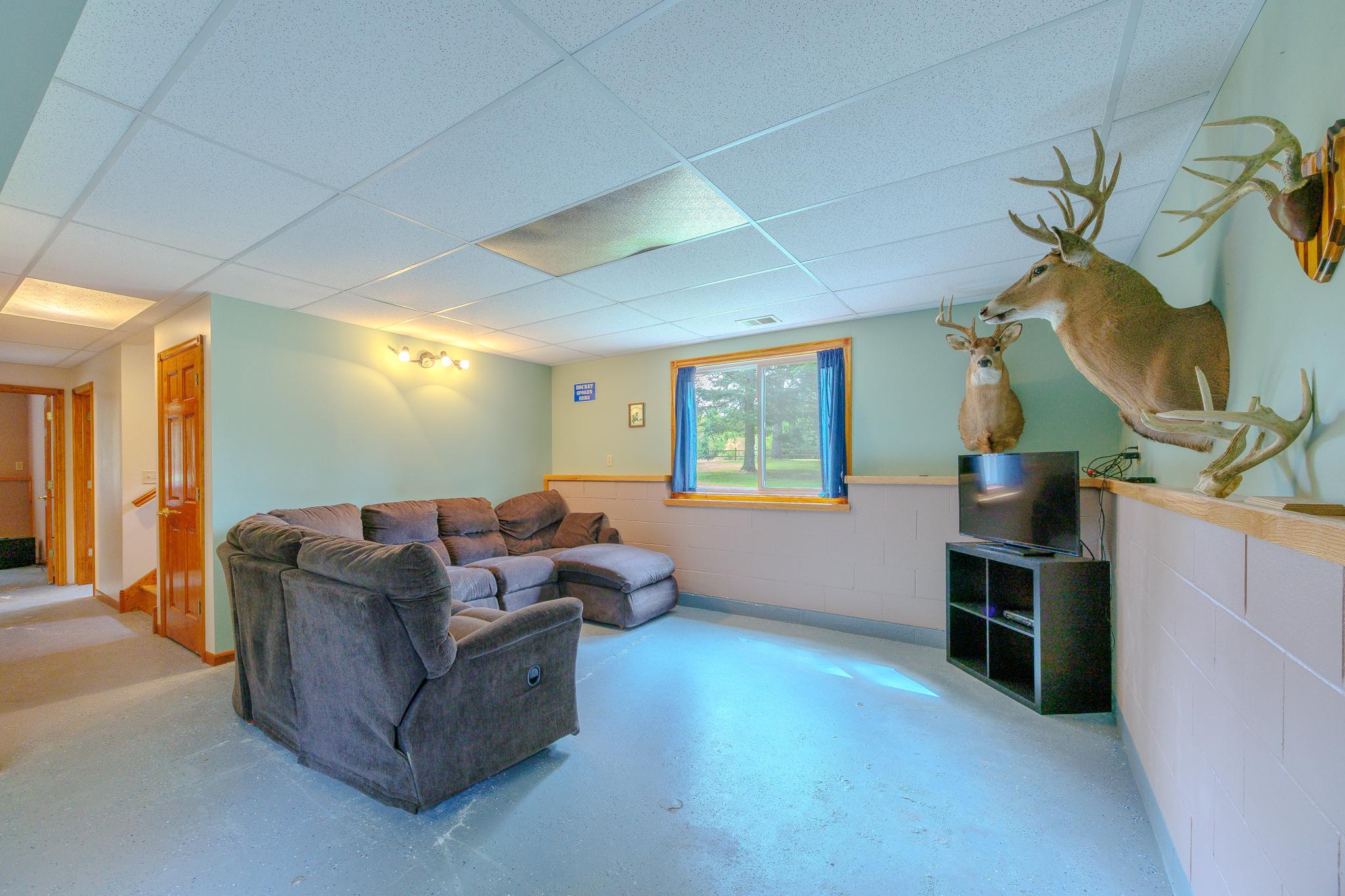 2003 single family home for sale at 12946 390th Street in Laporte, MN — 4 bed, 2 bath (photo 27 of 101)