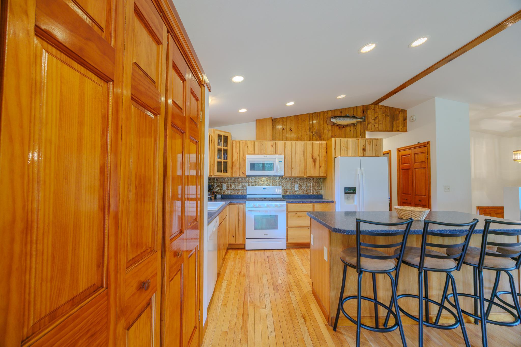 2003 single family home for sale at 12946 390th Street in Laporte, MN — 4 bed, 2 bath (photo 7 of 101)