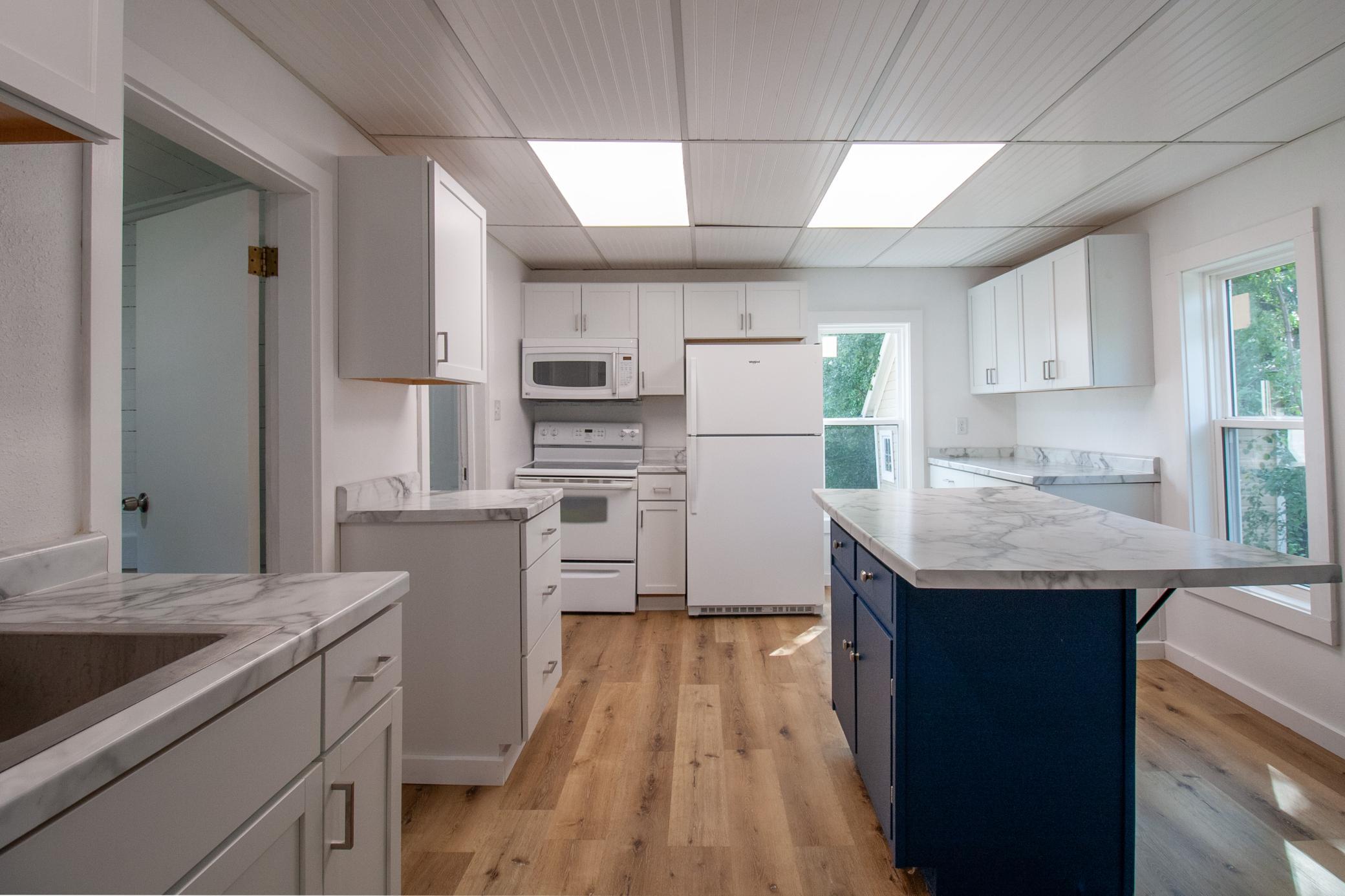 1900 single family home for sale at 614 Springen Avenue in Fergus Falls, MN — 3 bed, 1 bath (photo 12 of 27)