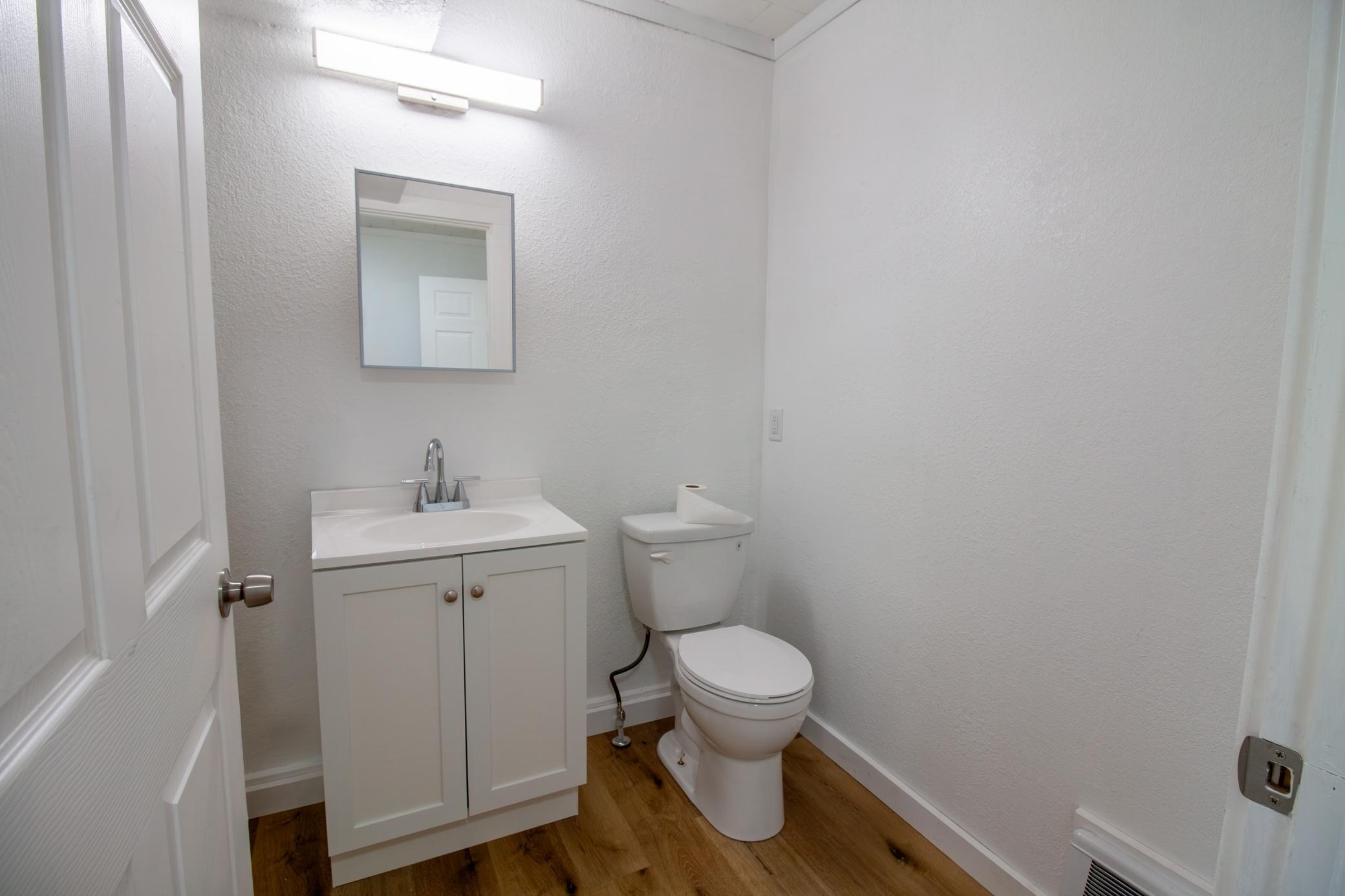 1900 single family home for sale at 614 Springen Avenue in Fergus Falls, MN — 3 bed, 1 bath (photo 22 of 27)