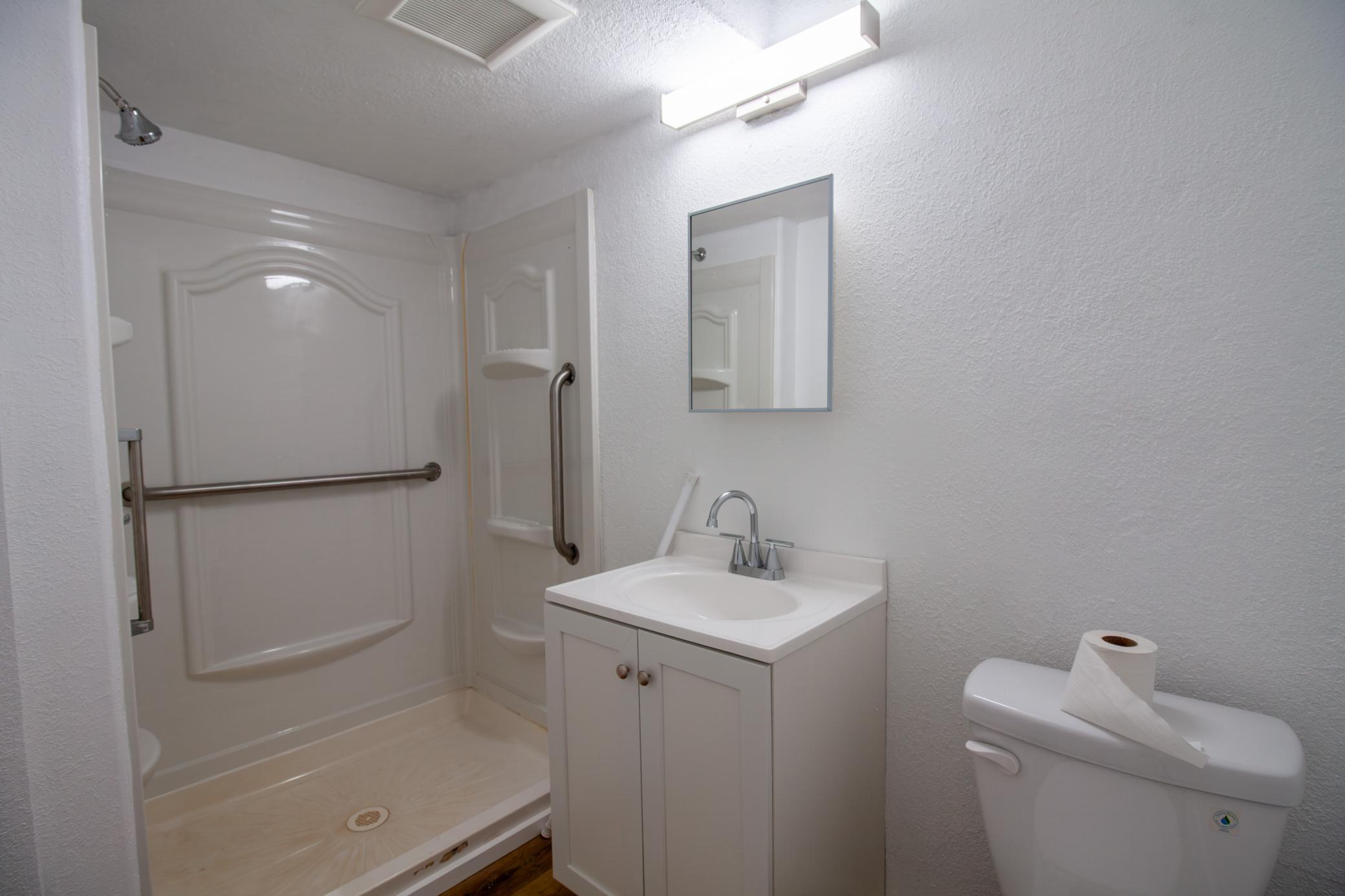 1900 single family home for sale at 614 Springen Avenue in Fergus Falls, MN — 3 bed, 1 bath (photo 23 of 27)