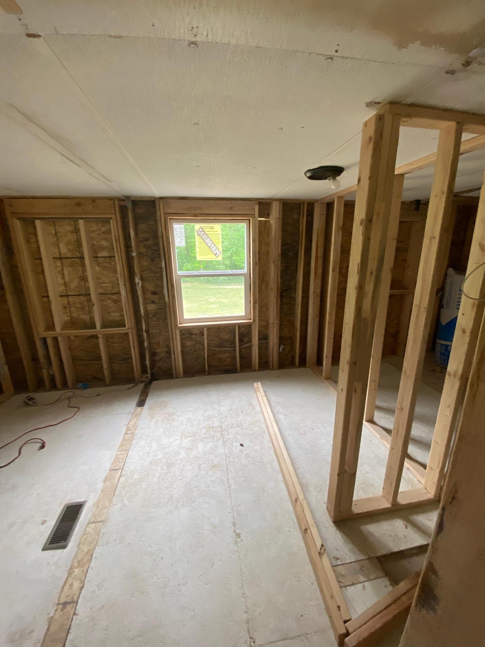 1990 single family home for sale at 10214 Depot Street in Brainerd, MN — 2 bed, 1 bath (photo 3 of 12)