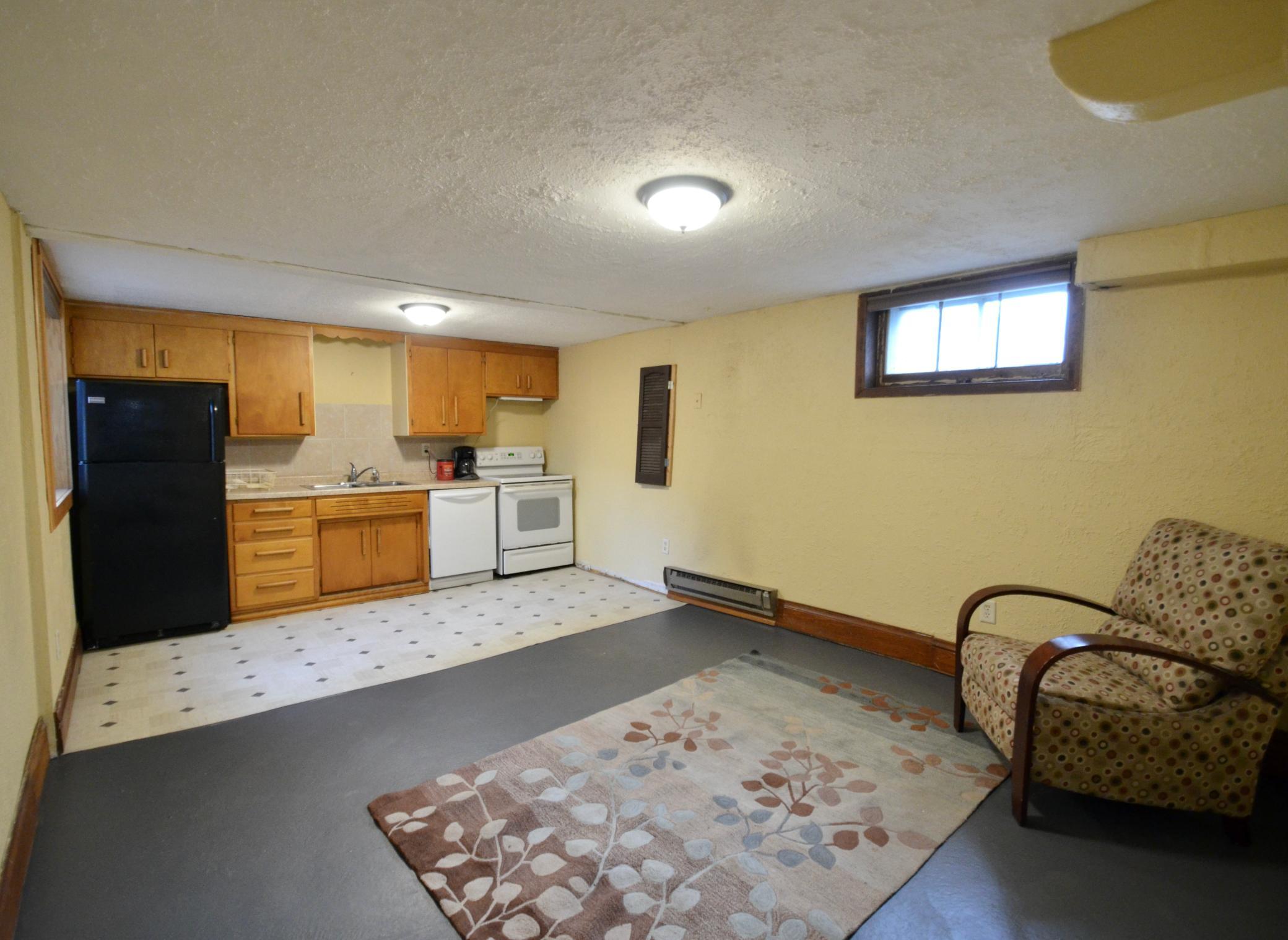 1613 2nd Avenue S, Fargo ND 58103 - Photo 19 of 37