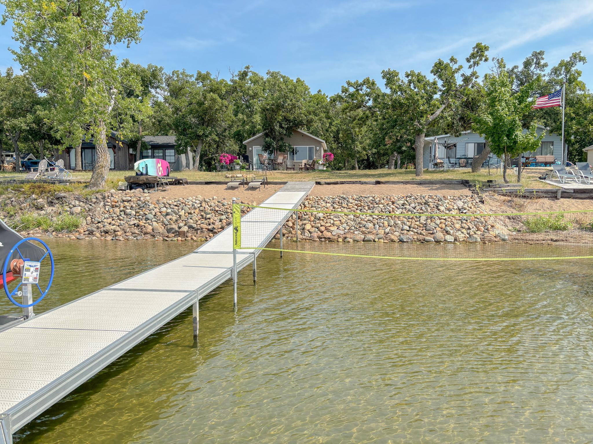 1951 single family home for sale at 27293 Holiday Road in Battle Lake, MN — 1 bed, 1 bath (photo 34 of 47)