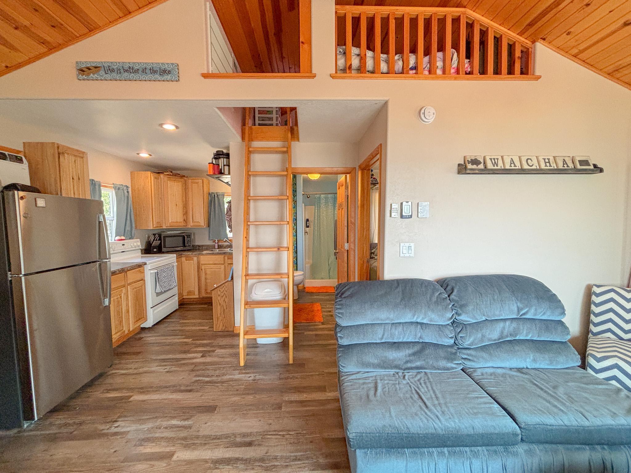 1951 single family home for sale at 27293 Holiday Road in Battle Lake, MN — 1 bed, 1 bath (photo 6 of 47)
