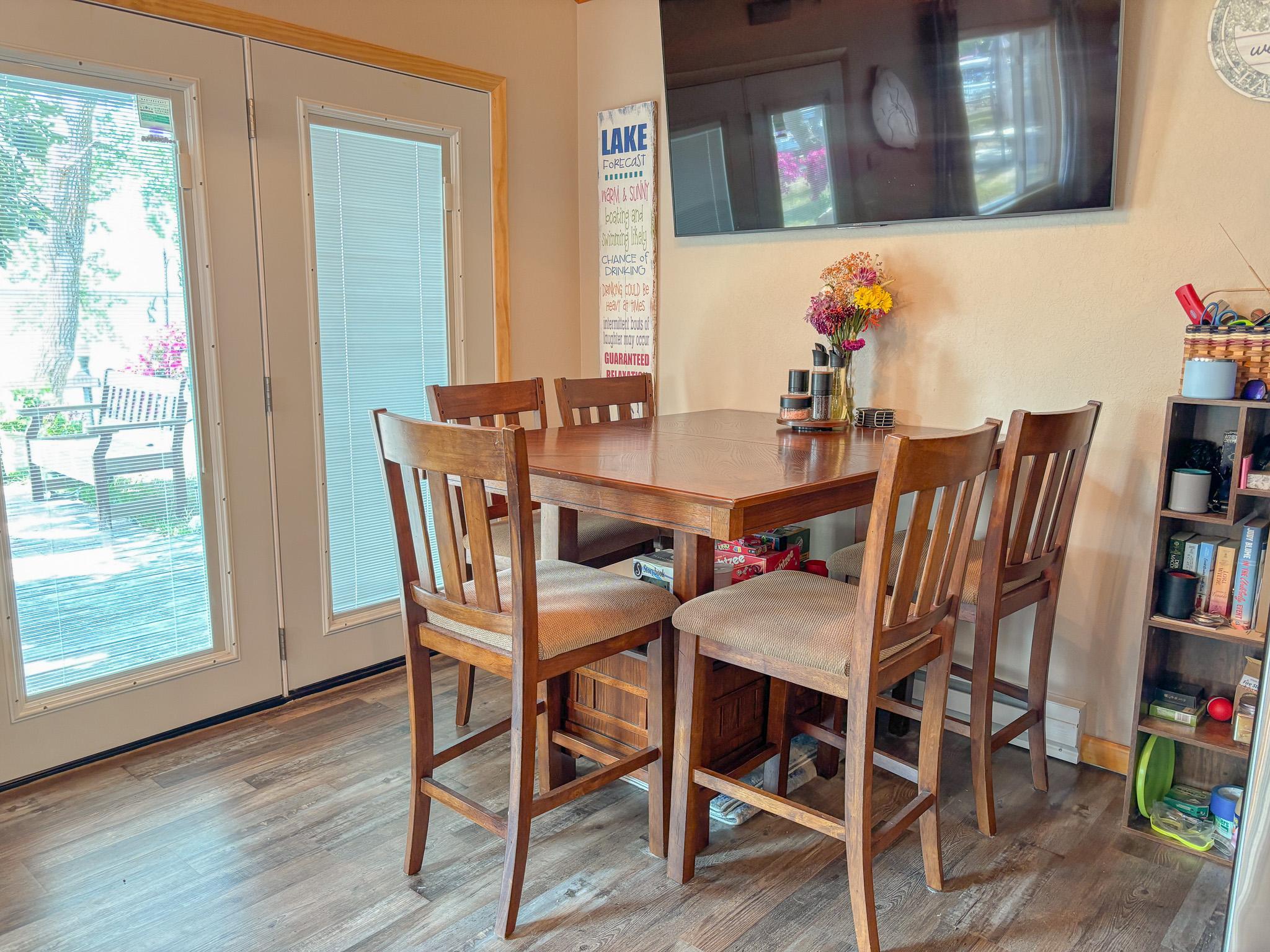 1951 single family home for sale at 27293 Holiday Road in Battle Lake, MN — 1 bed, 1 bath (photo 9 of 47)