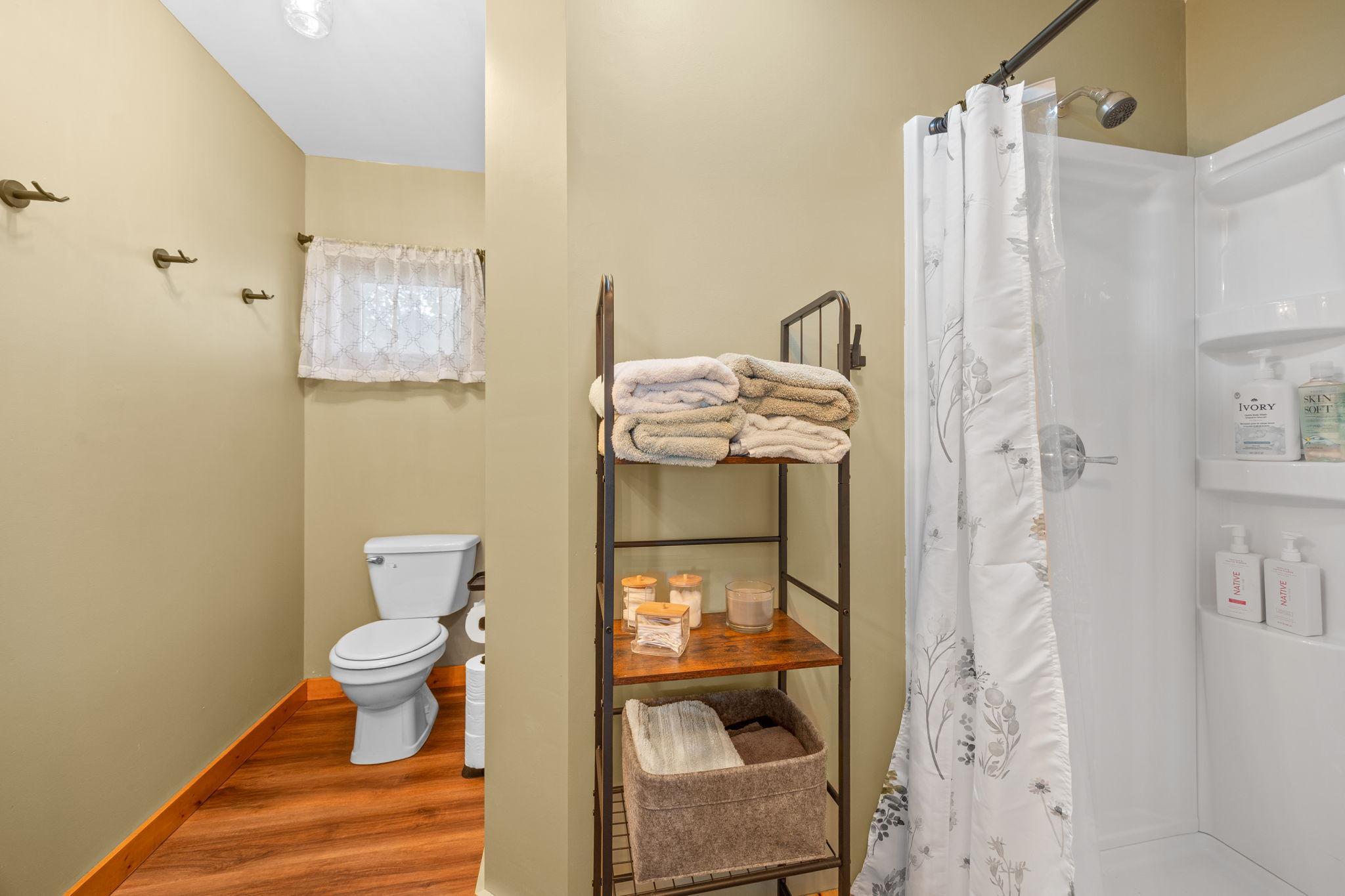 2006 single family home for sale at 11341 County 10 in Osakis, MN — 2 bed, 1 bath (photo 29 of 36)