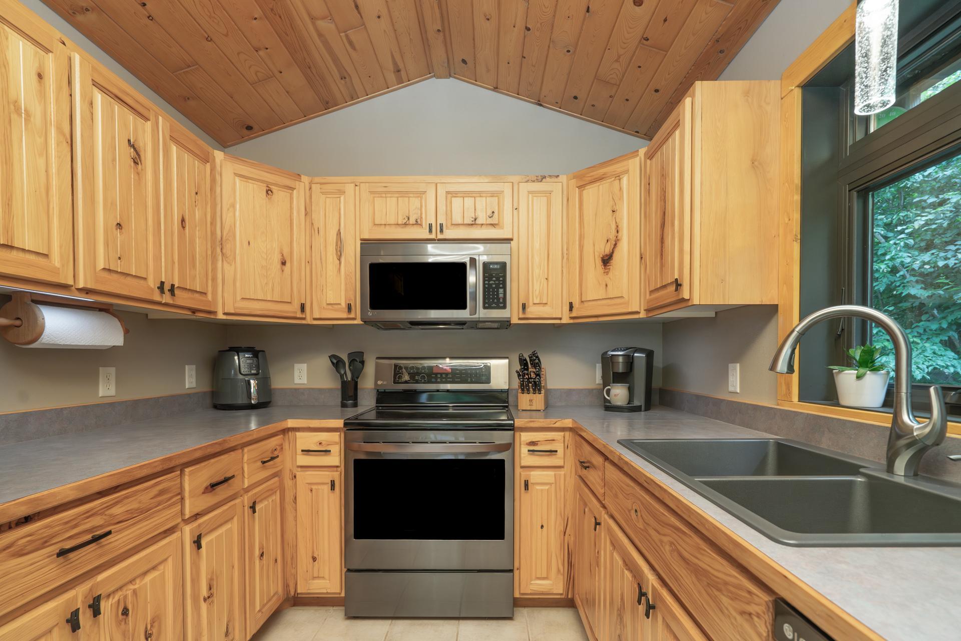 2003 single family home for sale at 10221 Timber Ridge Drive in Pillager, MN — 4 bed, 2 bath (photo 15 of 70)