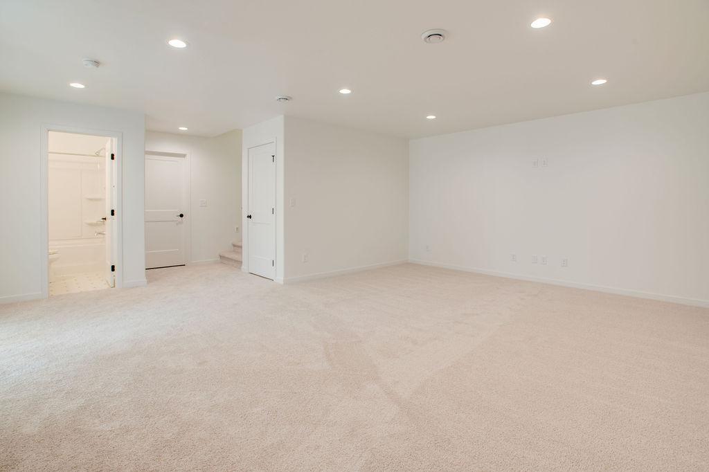 2534 Golden Lane S, Fargo ND 58104 - Photo 21 of 25