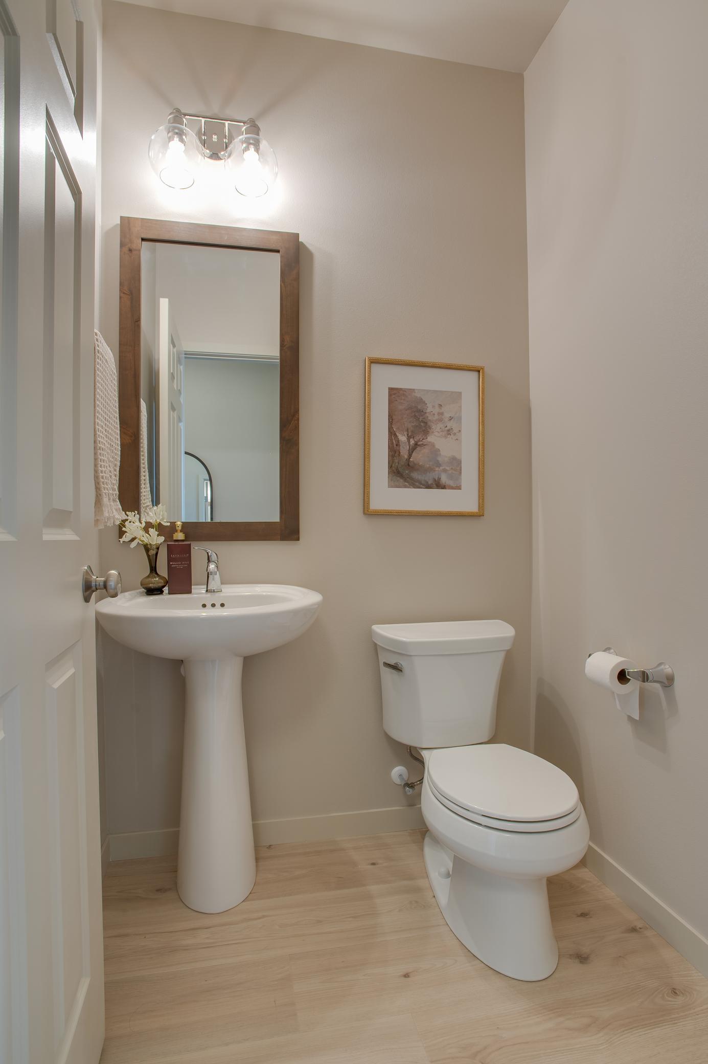 2026 single family home for sale at 2534 Golden Lane S in Fargo, ND — 3 bed, 3 bath (photo 28 of 51)