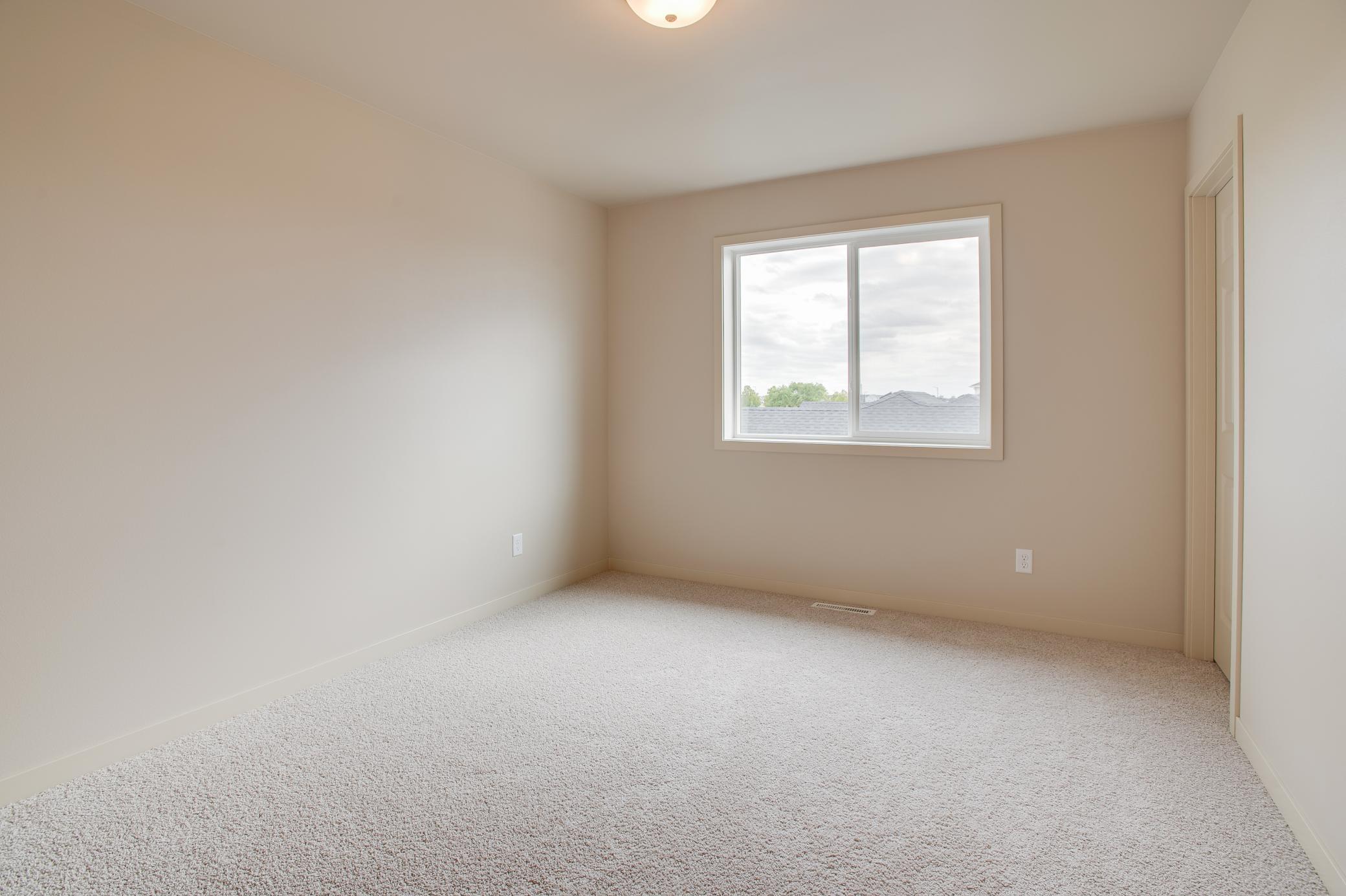2026 single family home for sale at 2534 Golden Lane S in Fargo, ND — 3 bed, 3 bath (photo 40 of 51)