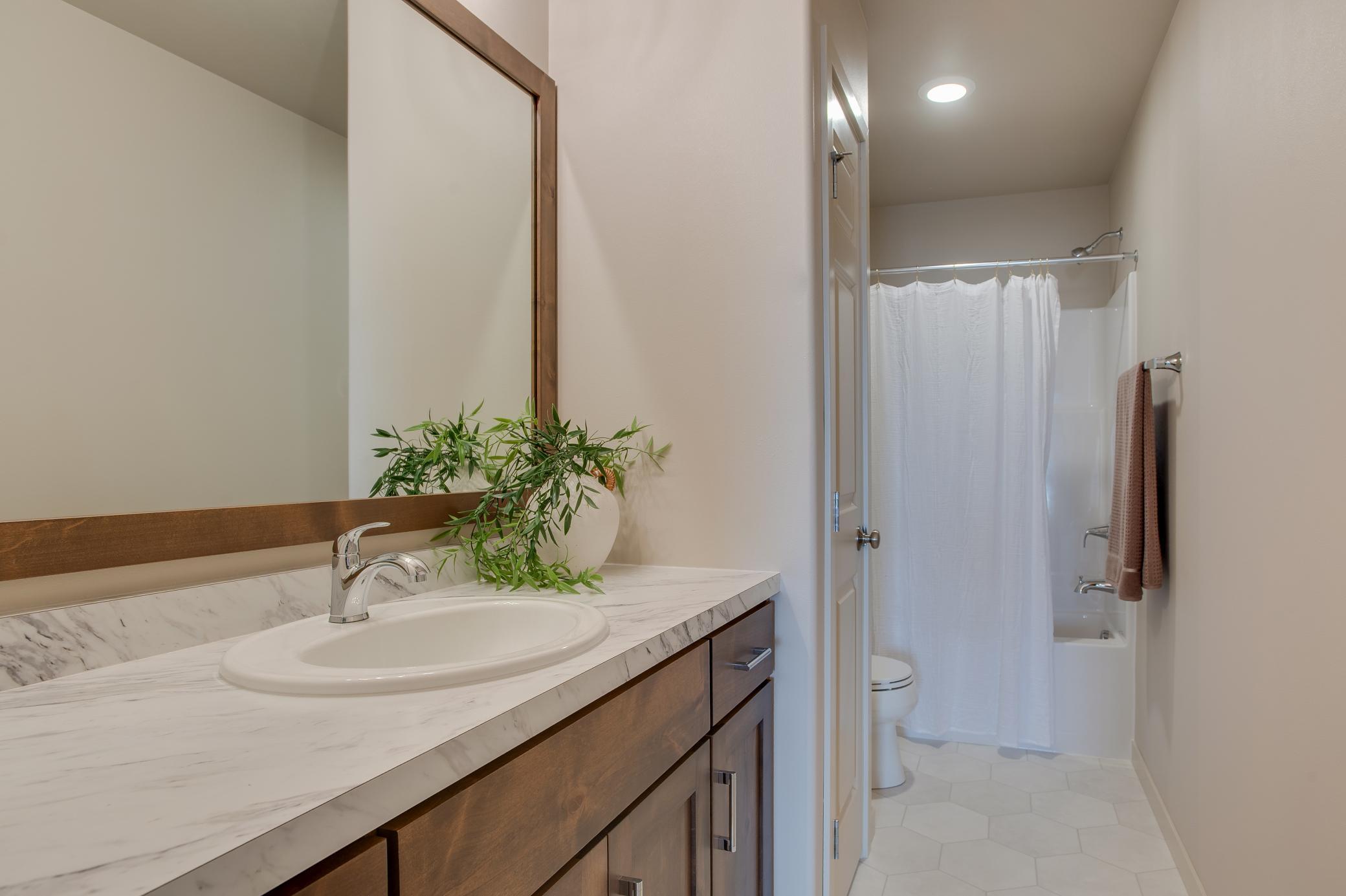 2026 single family home for sale at 2534 Golden Lane S in Fargo, ND — 3 bed, 3 bath (photo 44 of 51)