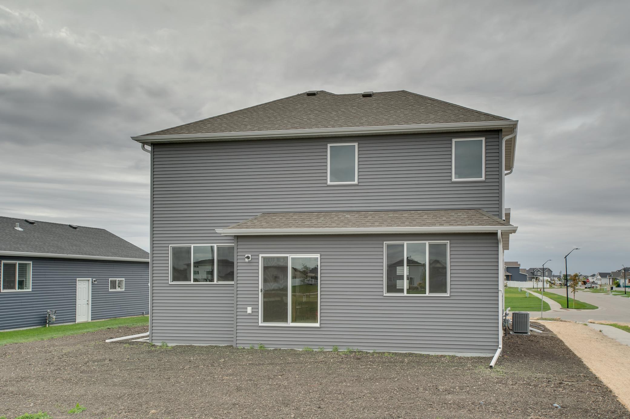 2026 single family home for sale at 2534 Golden Lane S in Fargo, ND — 3 bed, 3 bath (photo 50 of 51)