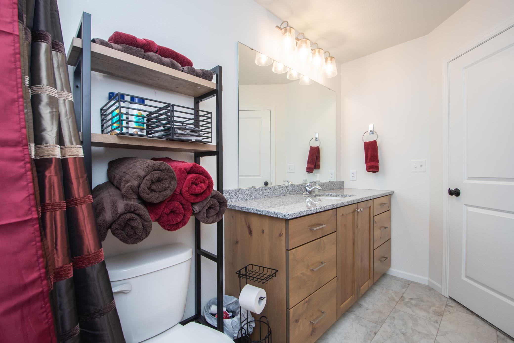2023 single family home for sale at 4871 Hampton Circle S in Moorhead, MN — 4 bed, 3 bath (photo 12 of 51)