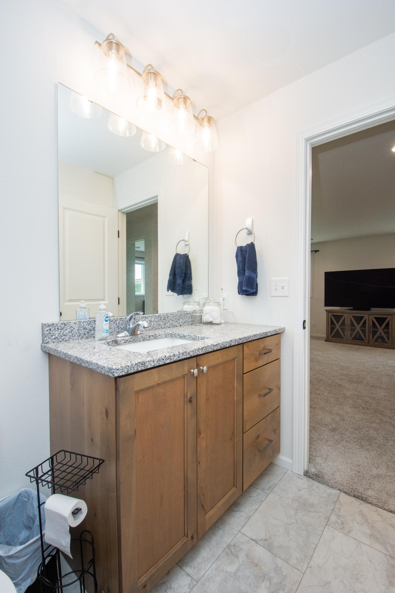 2023 single family home for sale at 4871 Hampton Circle S in Moorhead, MN — 4 bed, 3 bath (photo 20 of 51)