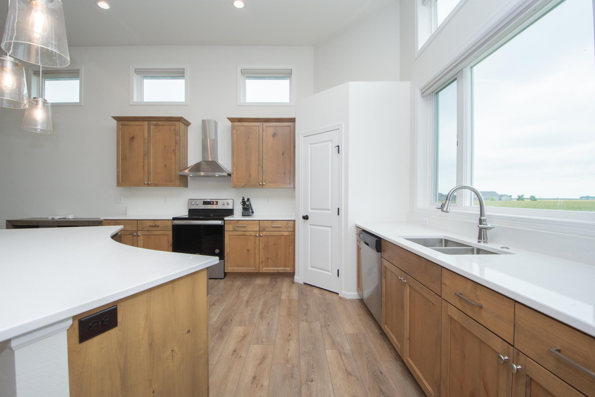 2023 single family home for sale at 4871 Hampton Circle S in Moorhead, MN — 4 bed, 3 bath (photo 22 of 51)