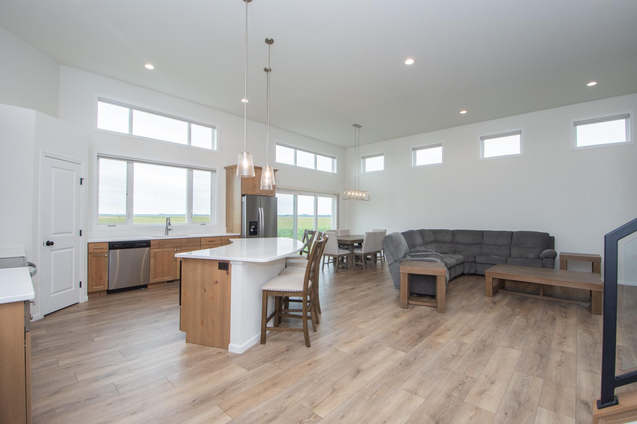 2023 single family home for sale at 4871 Hampton Circle S in Moorhead, MN — 4 bed, 3 bath (photo 39 of 51)