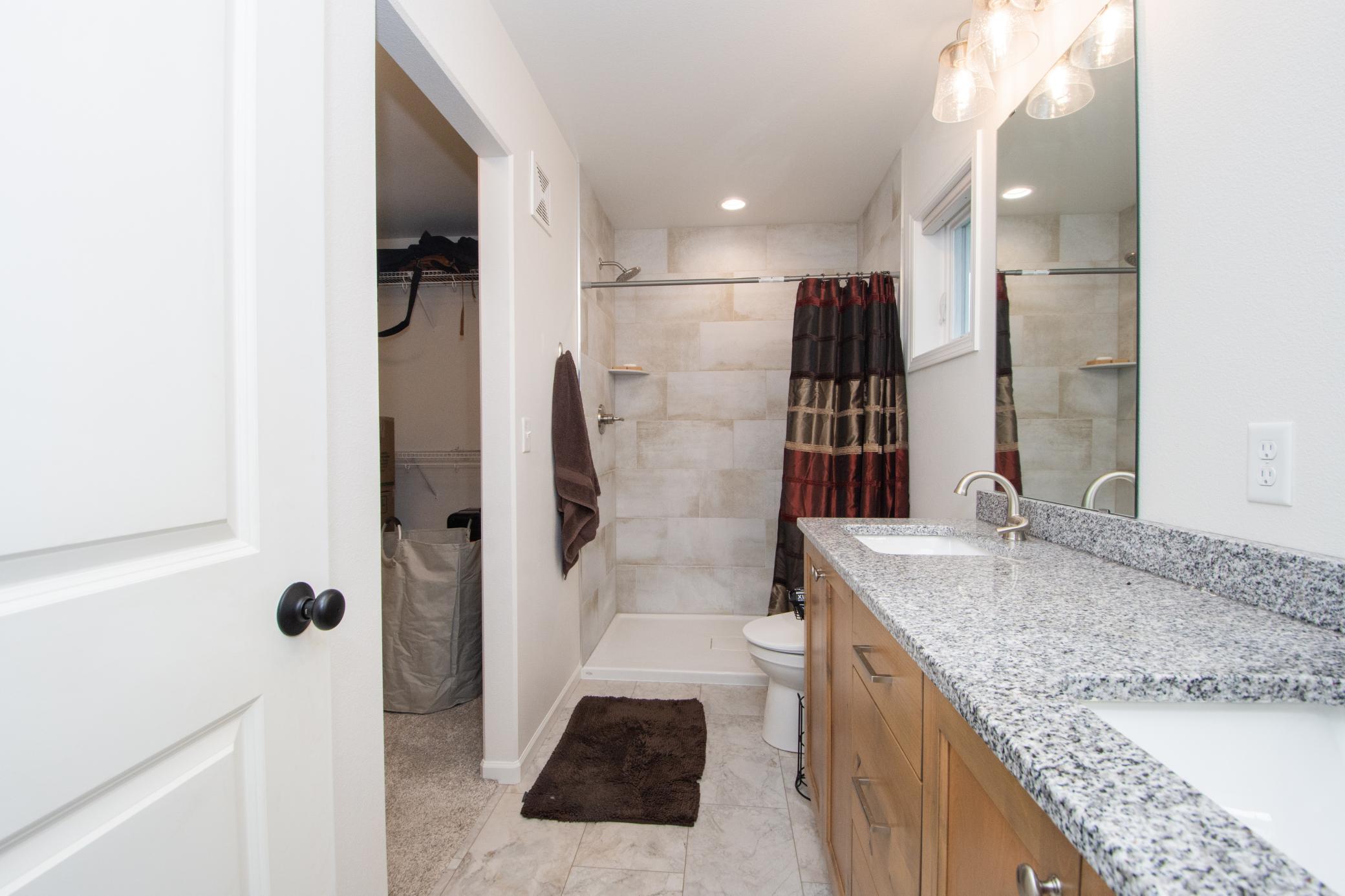2023 single family home for sale at 4871 Hampton Circle S in Moorhead, MN — 4 bed, 3 bath (photo 41 of 51)
