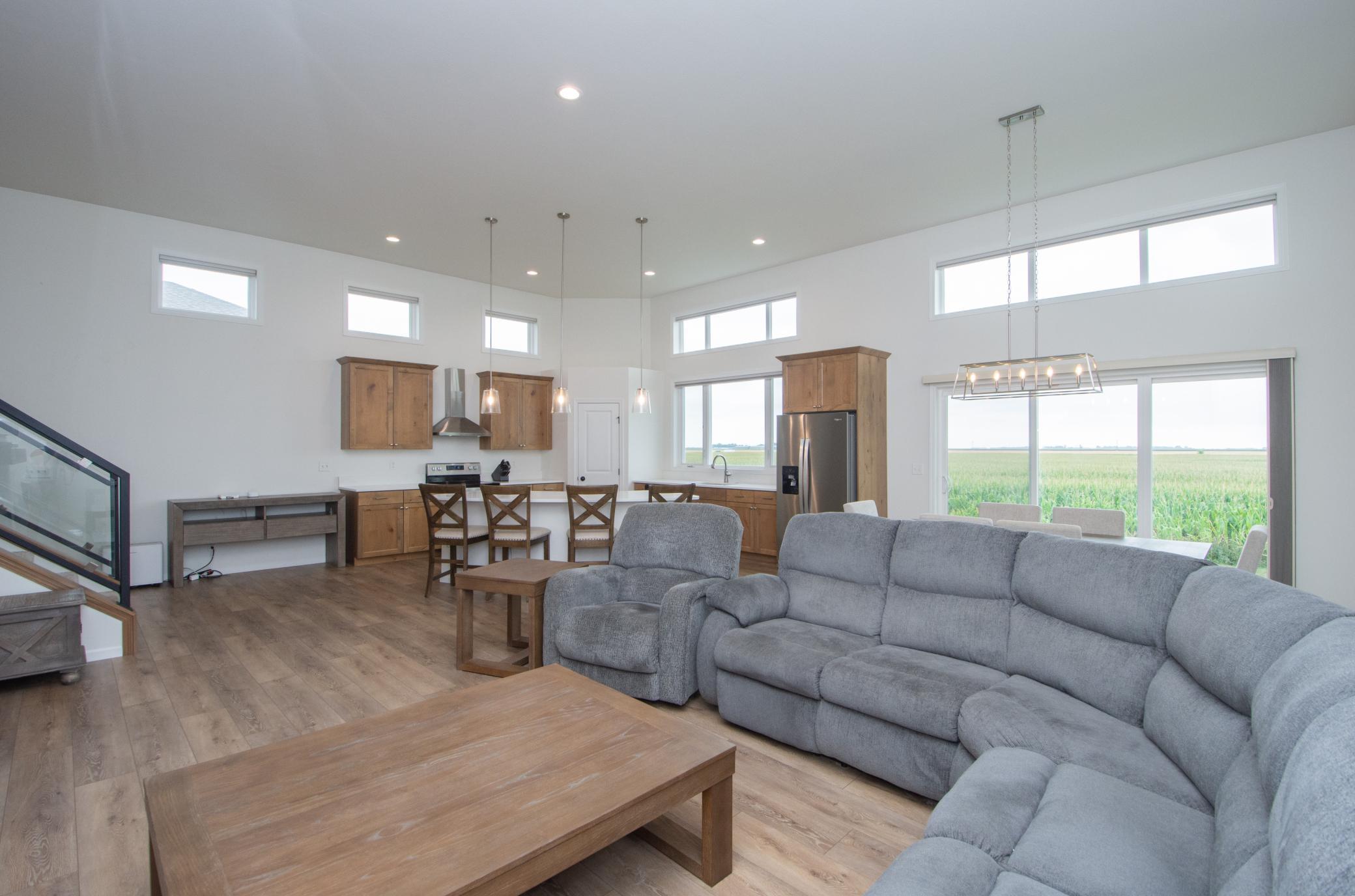 2023 single family home for sale at 4871 Hampton Circle S in Moorhead, MN — 4 bed, 3 bath (photo 44 of 51)