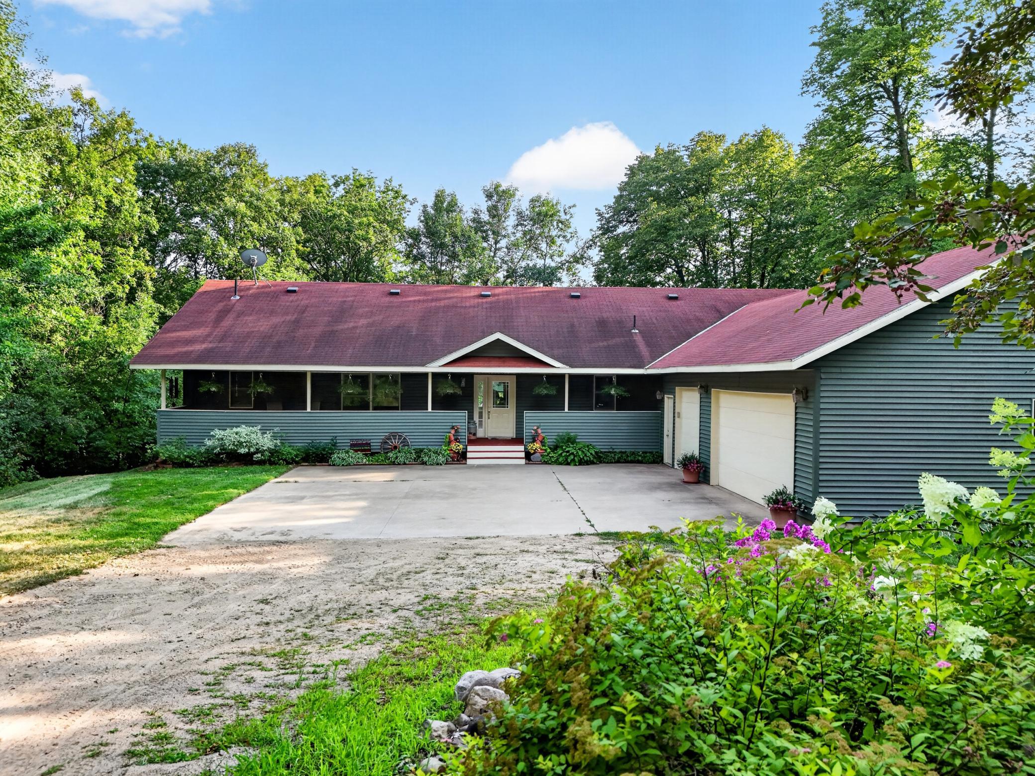2003 single family home for sale at 26433 Cole Lake Way in Crosby, MN — 4 bed, 3 bath