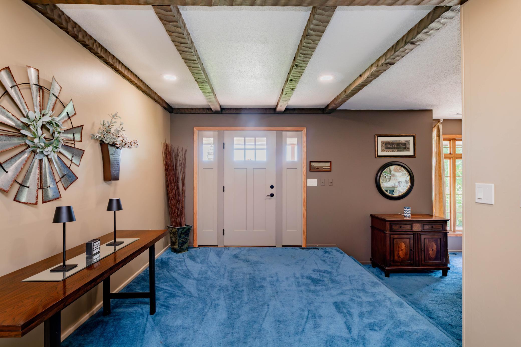 1972 single family home for sale at 8005 HWY 32 in Gwinner, ND — 4 bed, 4 bath (photo 2 of 48)