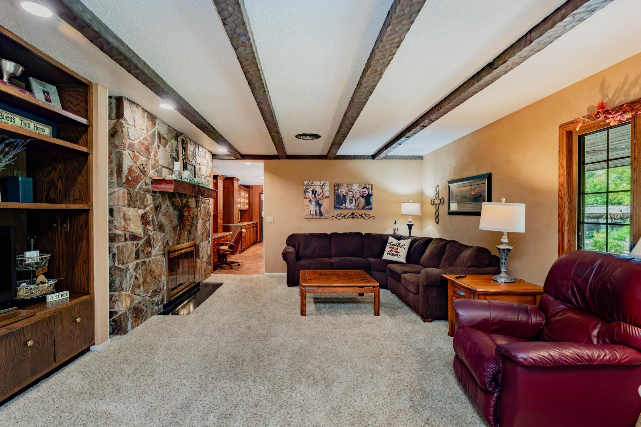 1972 single family home for sale at 8005 HWY 32 in Gwinner, ND — 4 bed, 4 bath (photo 18 of 48)