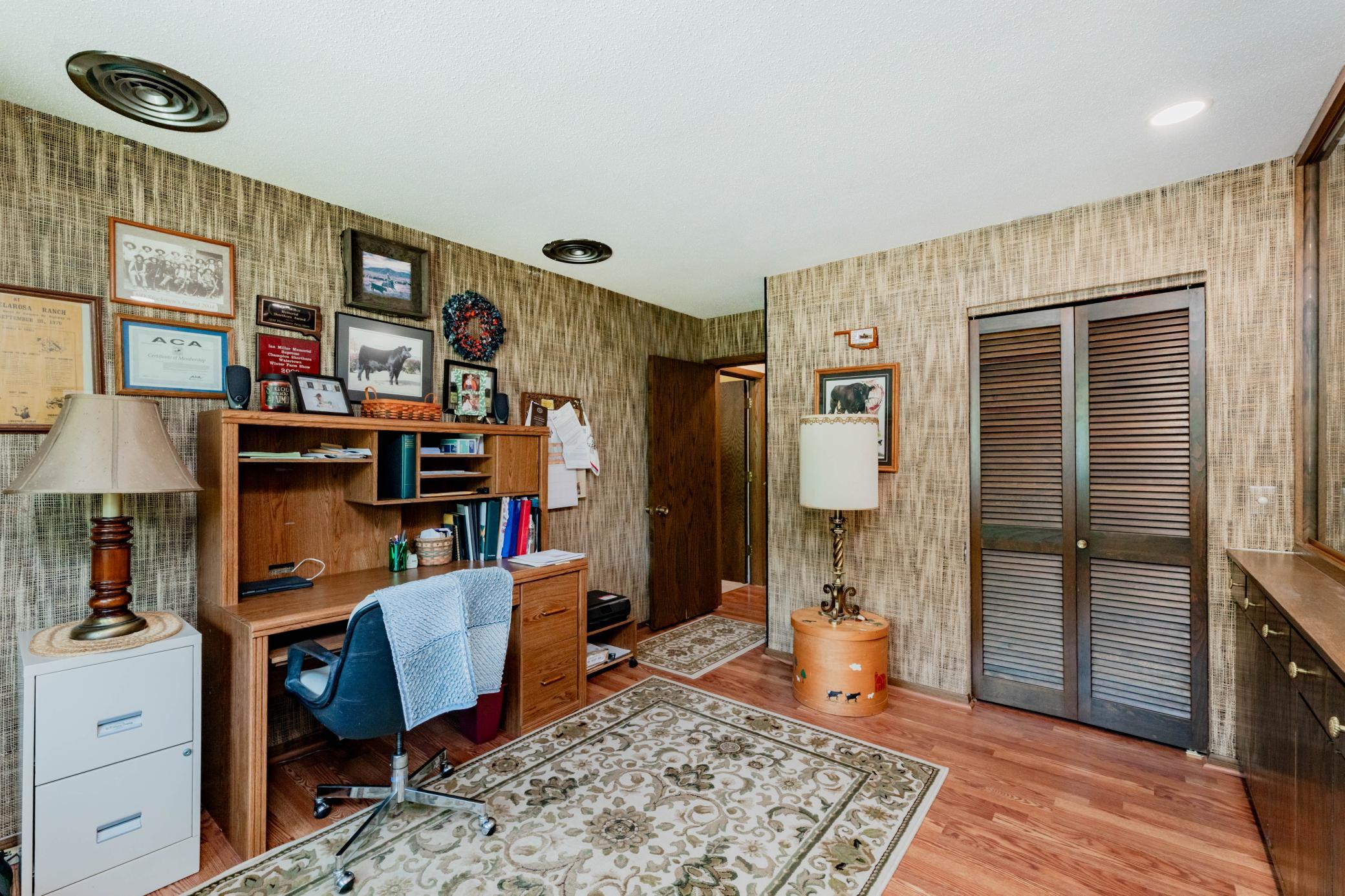 1972 single family home for sale at 8005 HWY 32 in Gwinner, ND — 4 bed, 4 bath (photo 29 of 48)