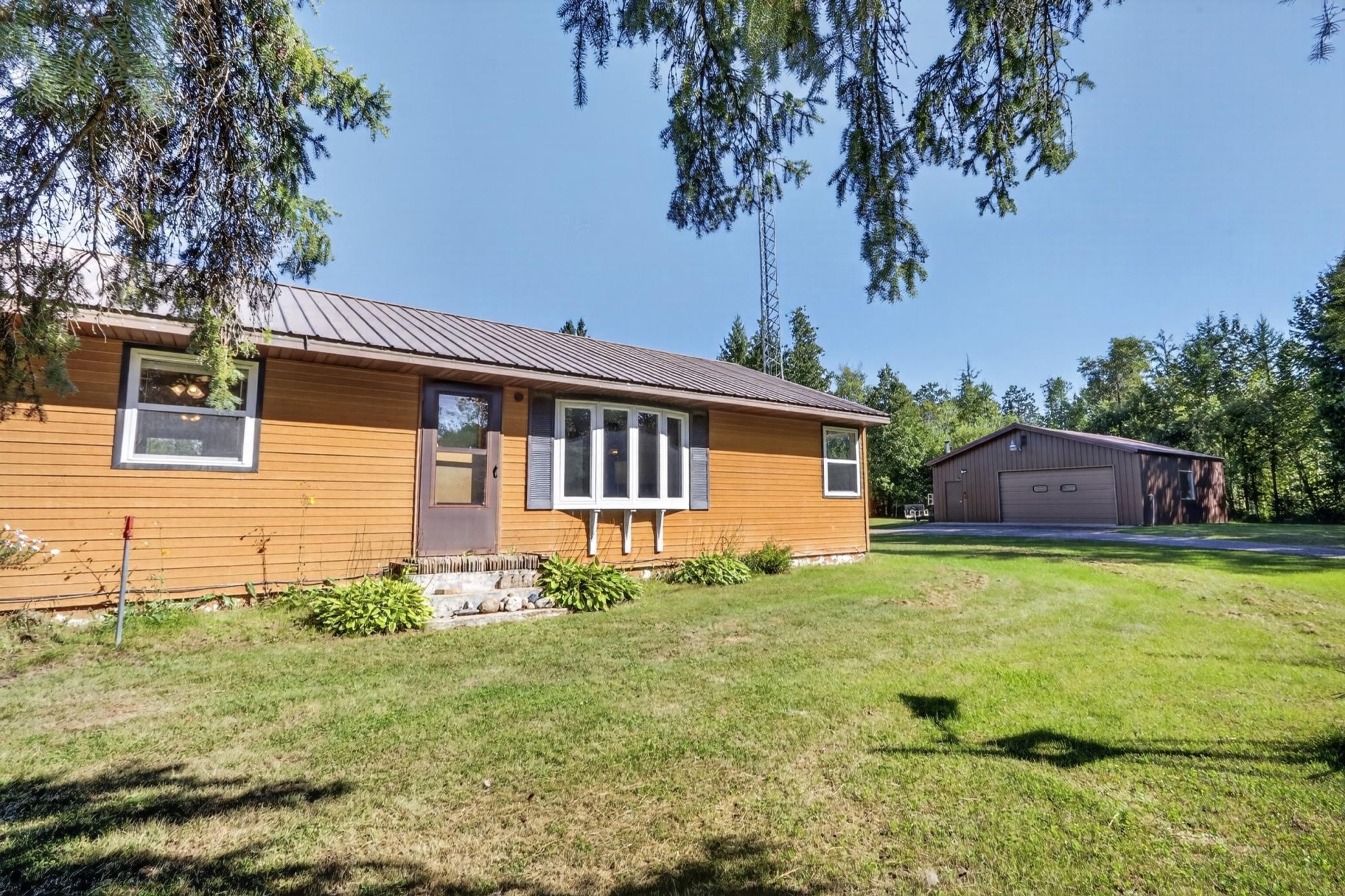 1950 single family home for sale at 34550 State Highway 6 in Deer River, MN — 3 bed, 2 bath (photo 11 of 74)