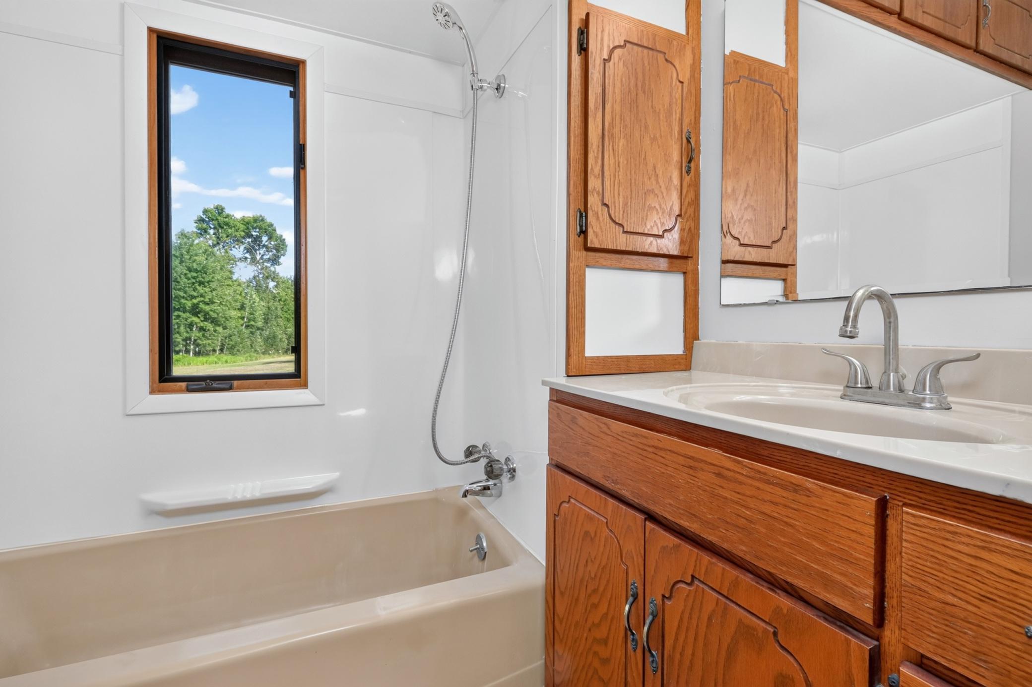 1950 single family home for sale at 34550 State Highway 6 in Deer River, MN — 3 bed, 2 bath (photo 56 of 74)