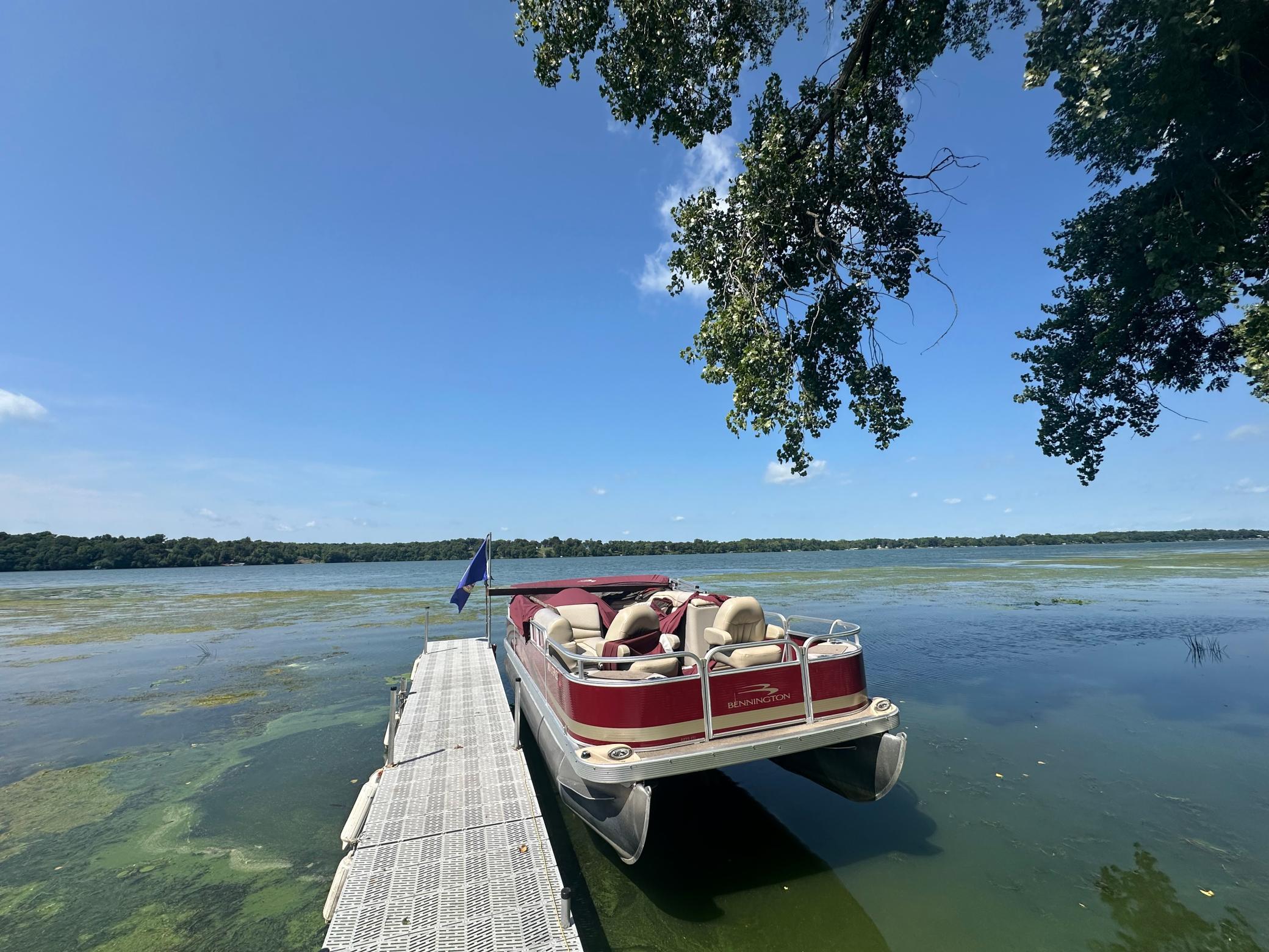 1981 single family home for sale at 11489 Alcott Drive in Sauk Centre, MN — 2 bed, 3 bath (photo 8 of 31)