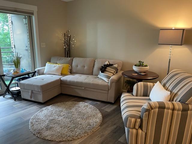 1984 condo for sale at 3306 Village Green Boulevard, Unit 302 in Moorhead, MN — 2 bed, 2 bath (photo 17 of 48)