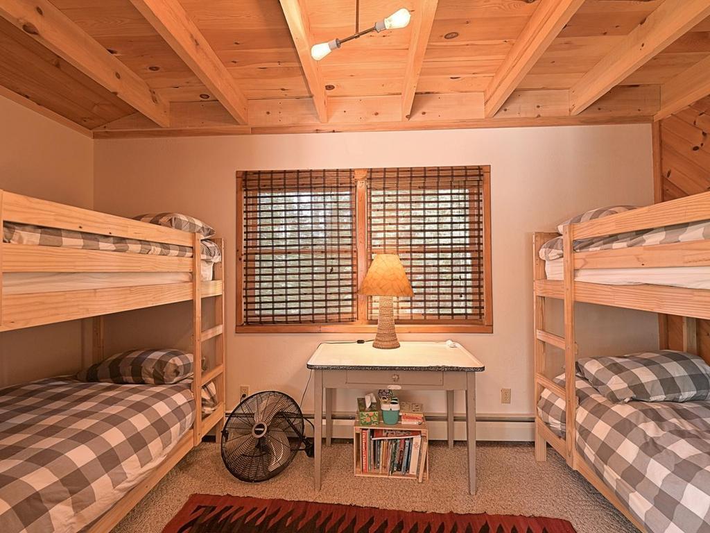1995 single family home for sale at 36476 Little Smith Road in Marcell, MN — 5 bed, 4 bath (photo 18 of 68)