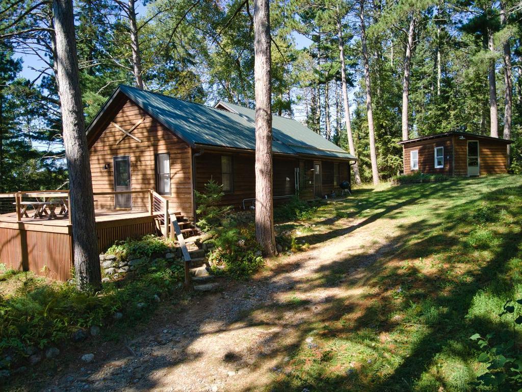 1995 single family home for sale at 36476 Little Smith Road in Marcell, MN — 5 bed, 4 bath (photo 6 of 68)