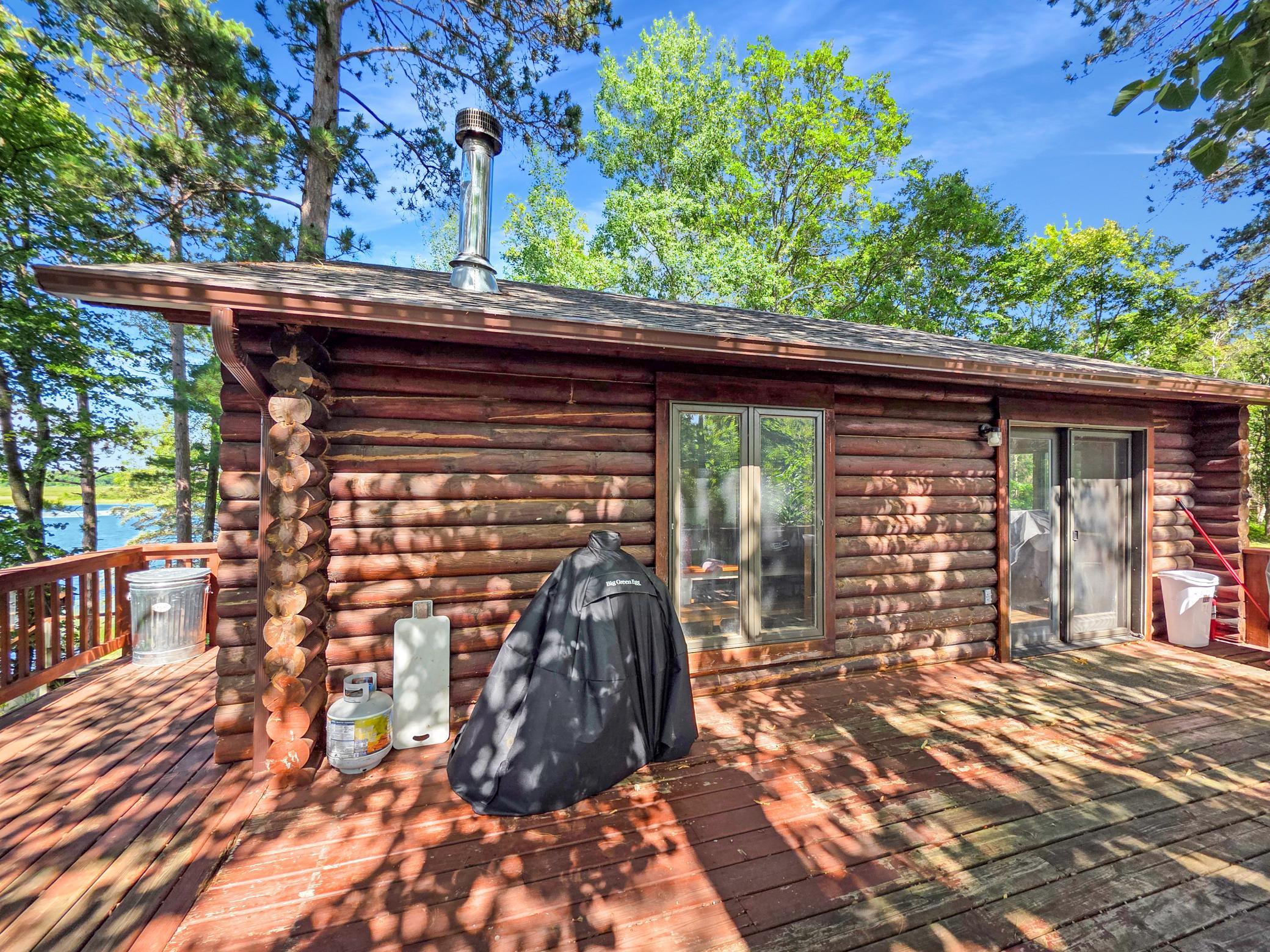 1992 single family home for sale at 4092 Clough Road in Pequot Lakes, MN — 3 bed, 1 bath (photo 21 of 37)