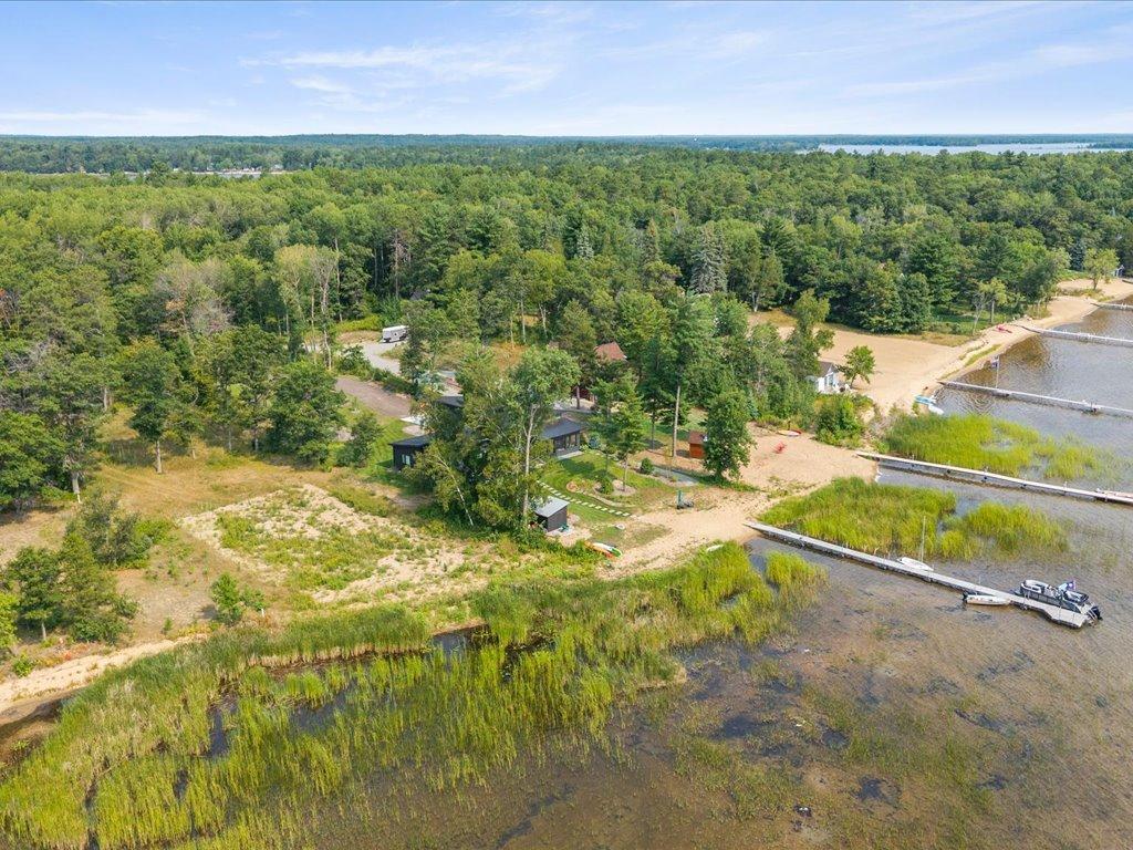 2027 single family home for sale at 27740 County Road 4 N in Pequot Lakes, MN — 6 bed, 5 bath (photo 19 of 24)