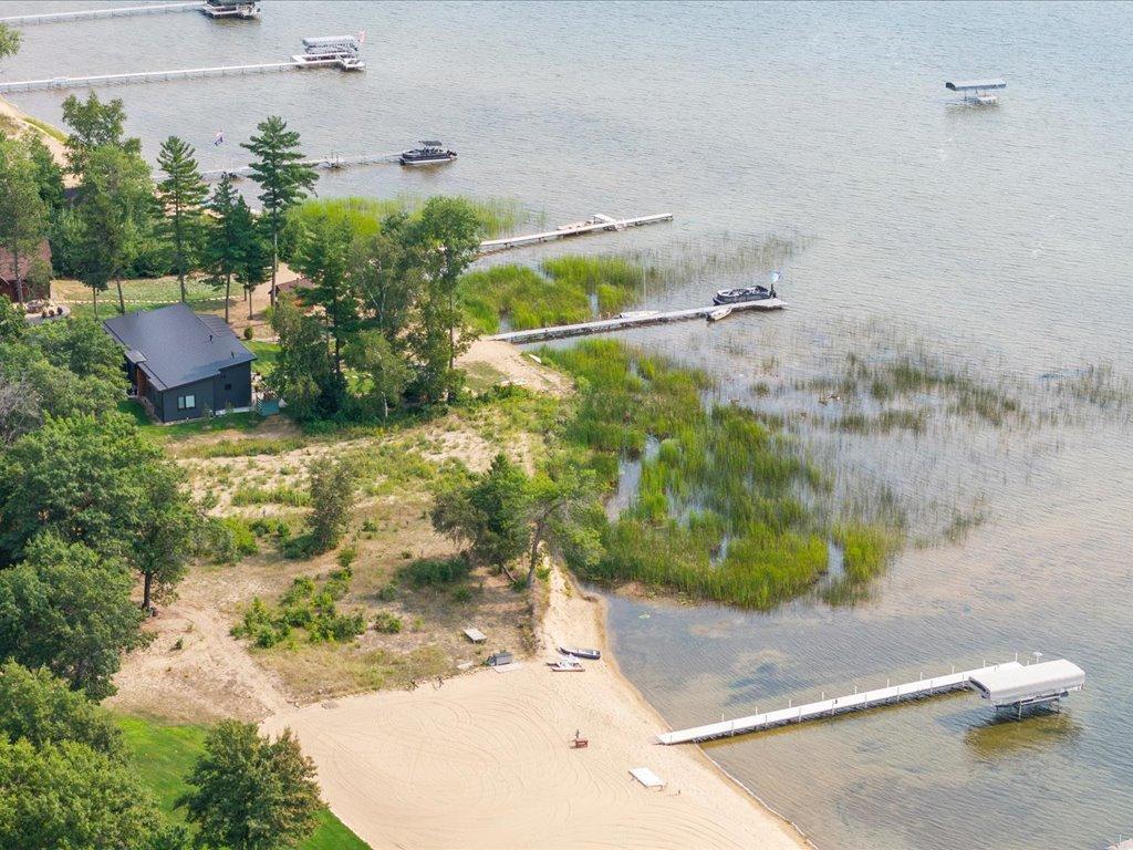 2027 single family home for sale at 27740 County Road 4 N in Pequot Lakes, MN — 6 bed, 5 bath (photo 21 of 24)
